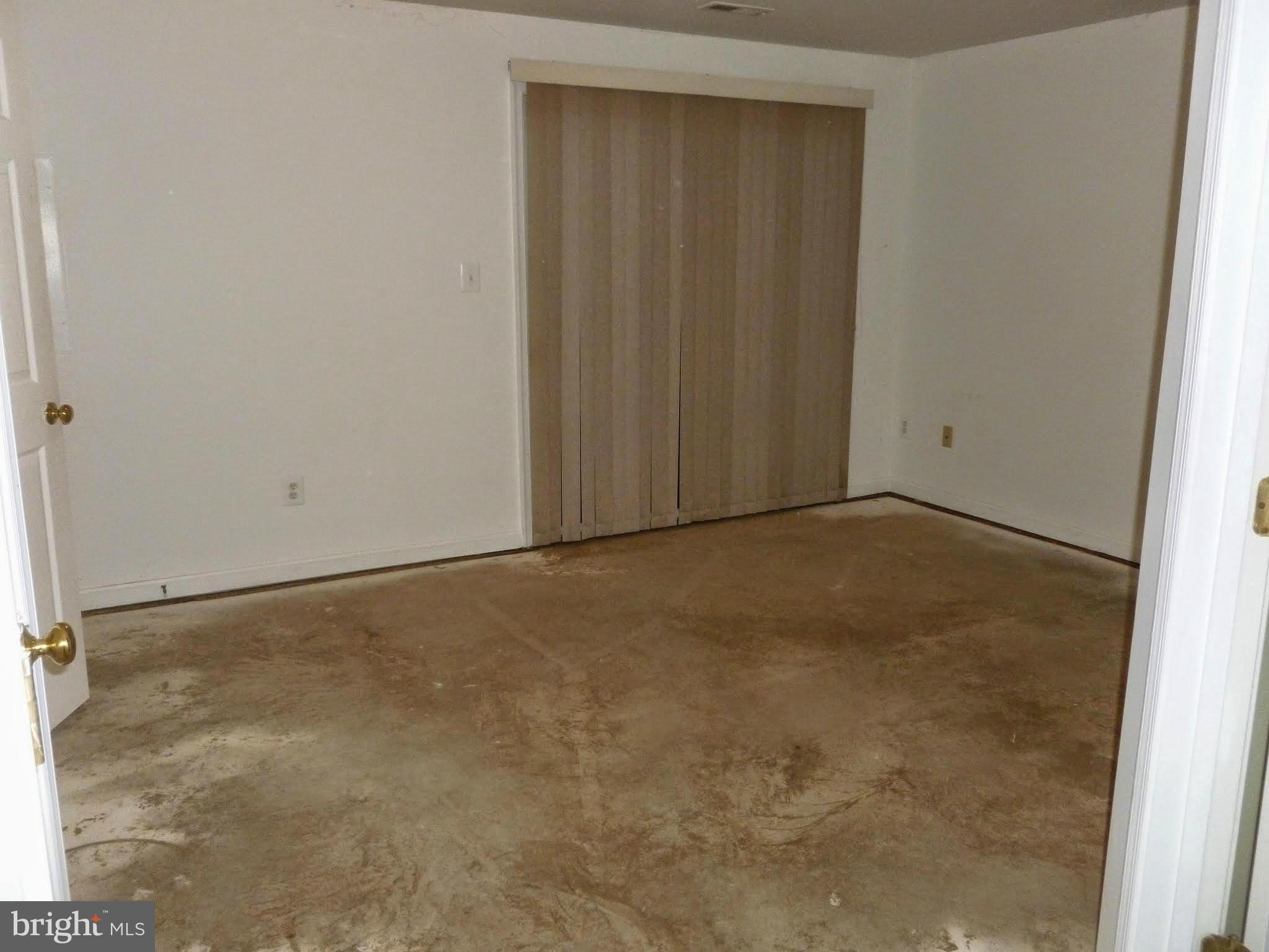 VILLAGES AT SAYBROOKE - Residential