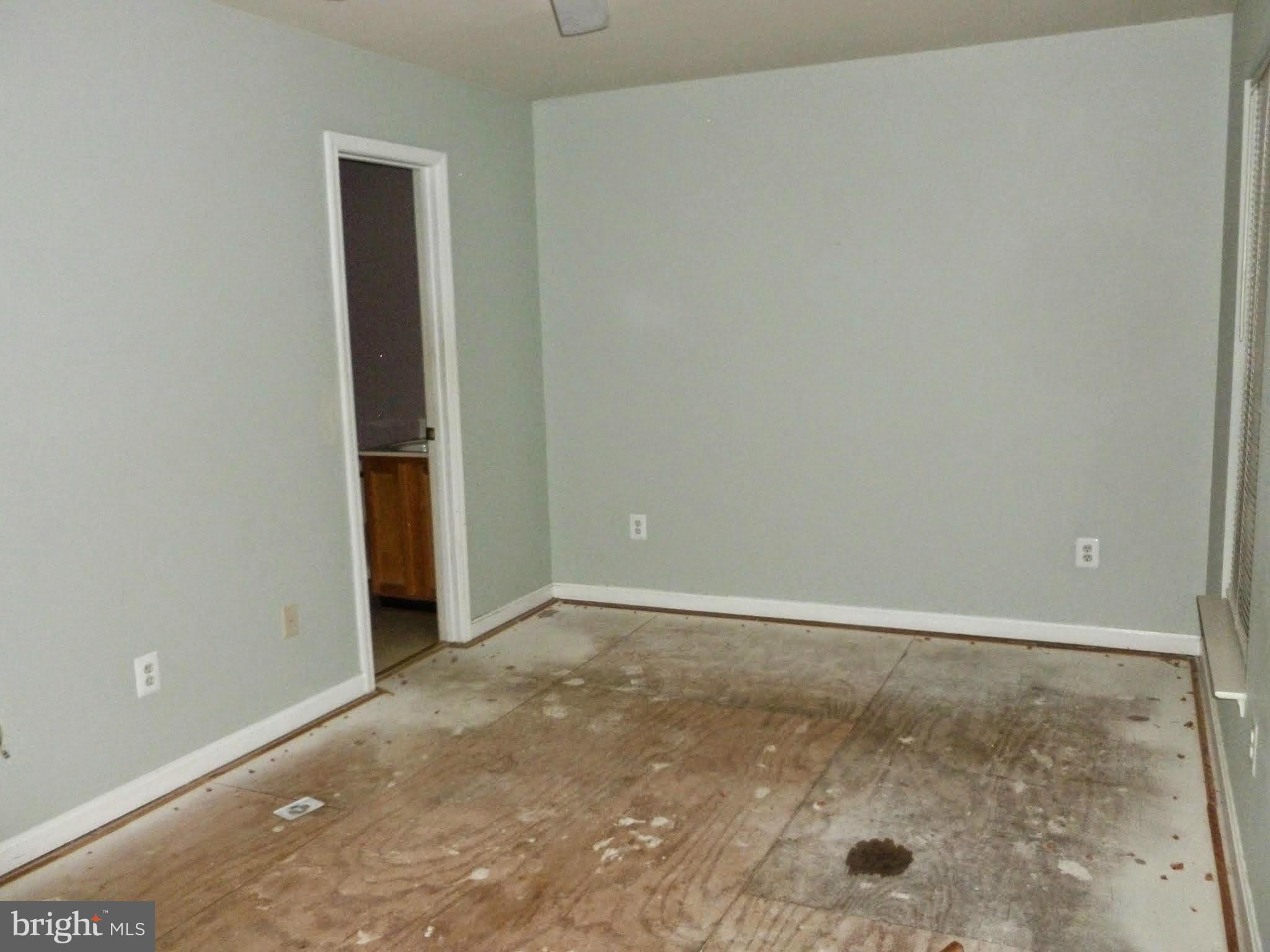 VILLAGES AT SAYBROOKE - Residential