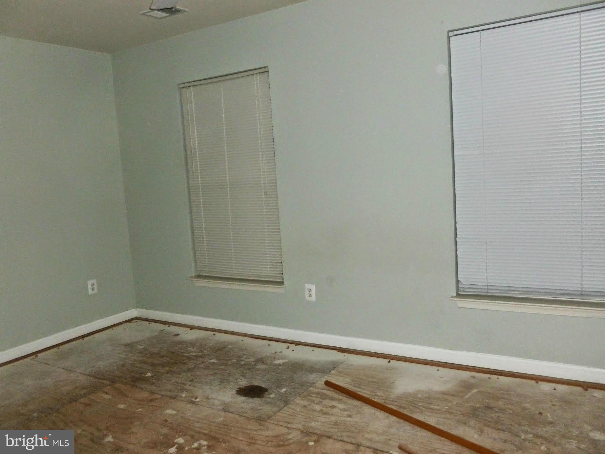 VILLAGES AT SAYBROOKE - Residential