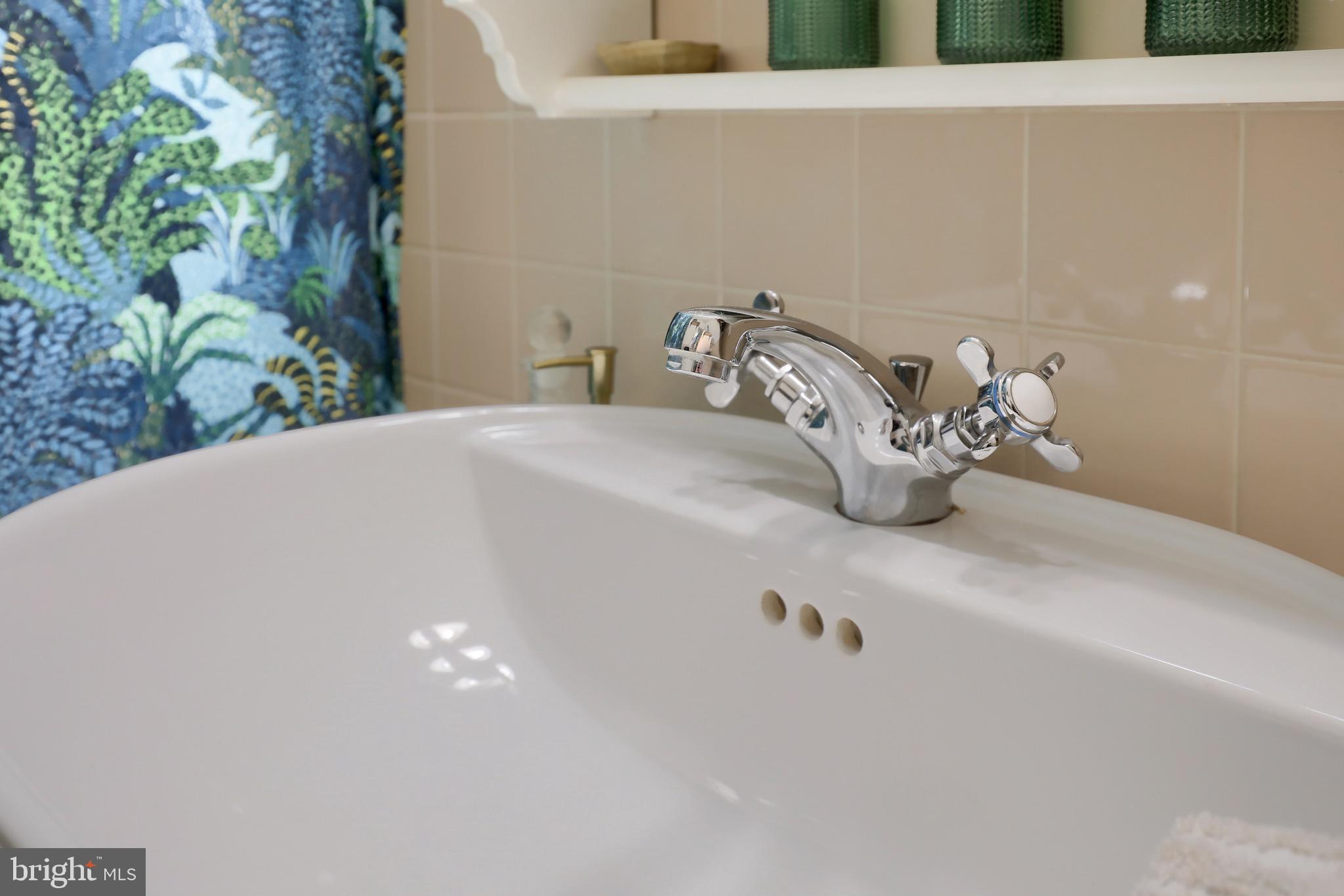 CLOCK TOWERS - Residential