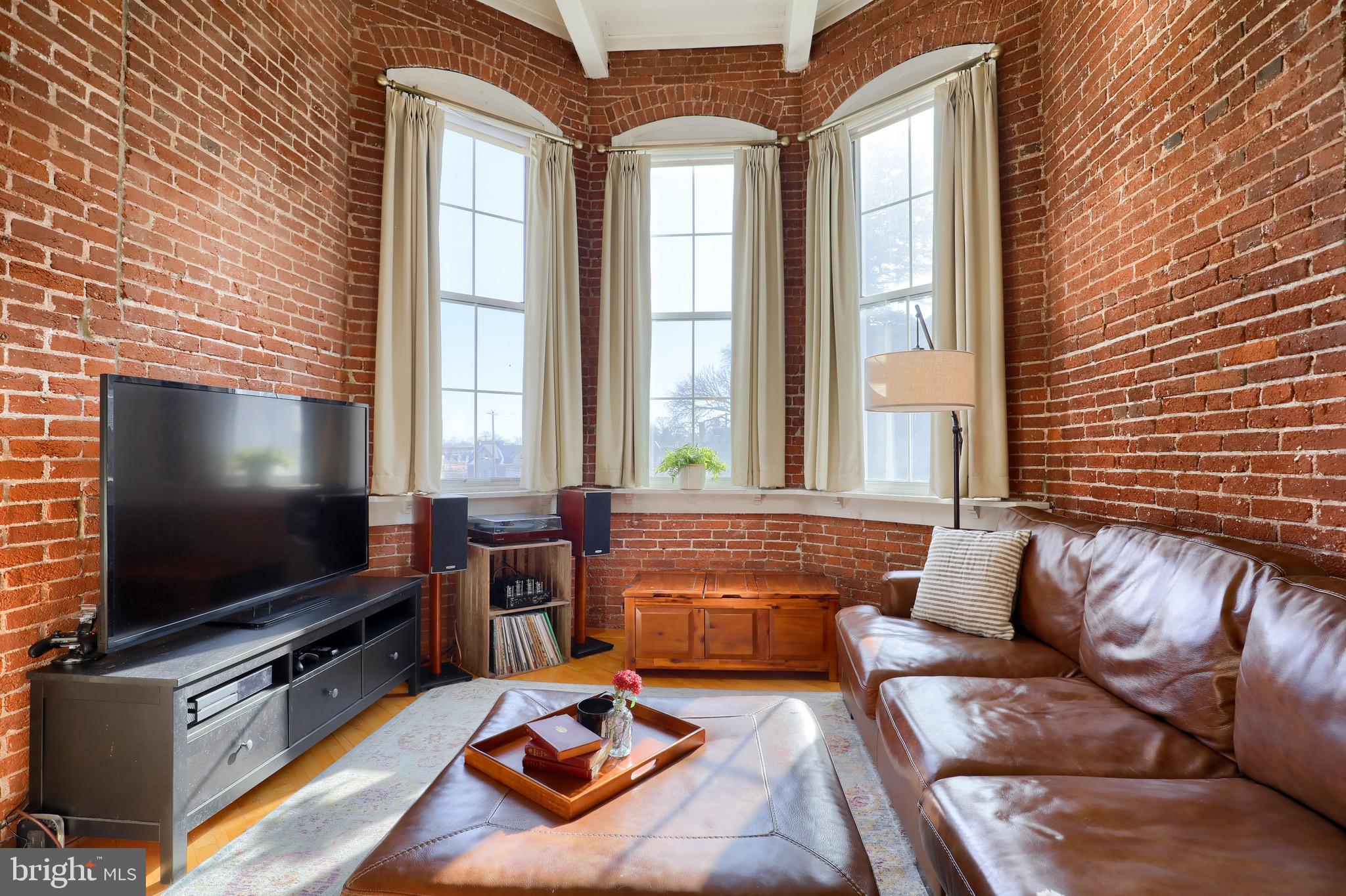 CLOCK TOWERS - Residential