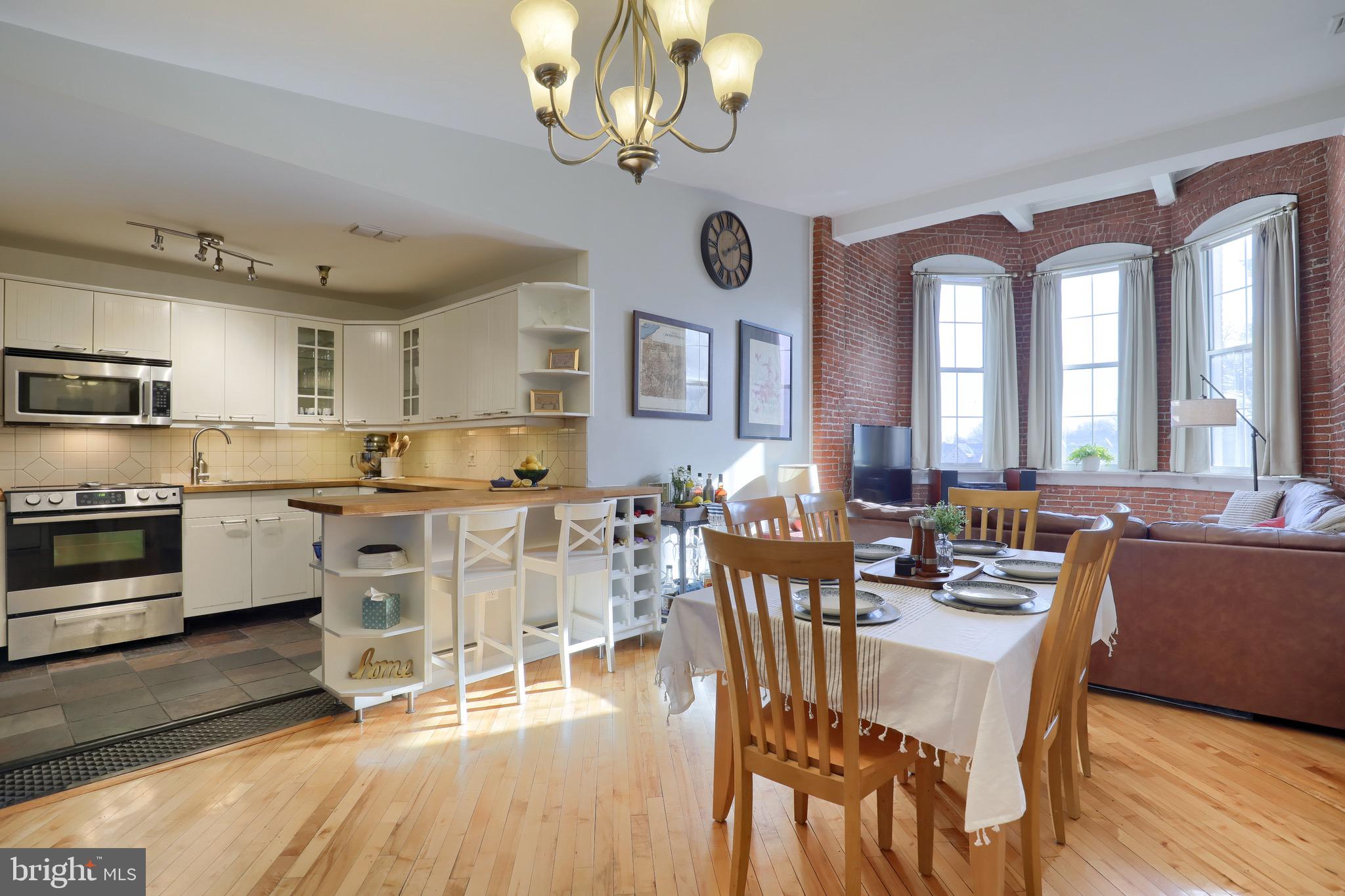 CLOCK TOWERS - Residential