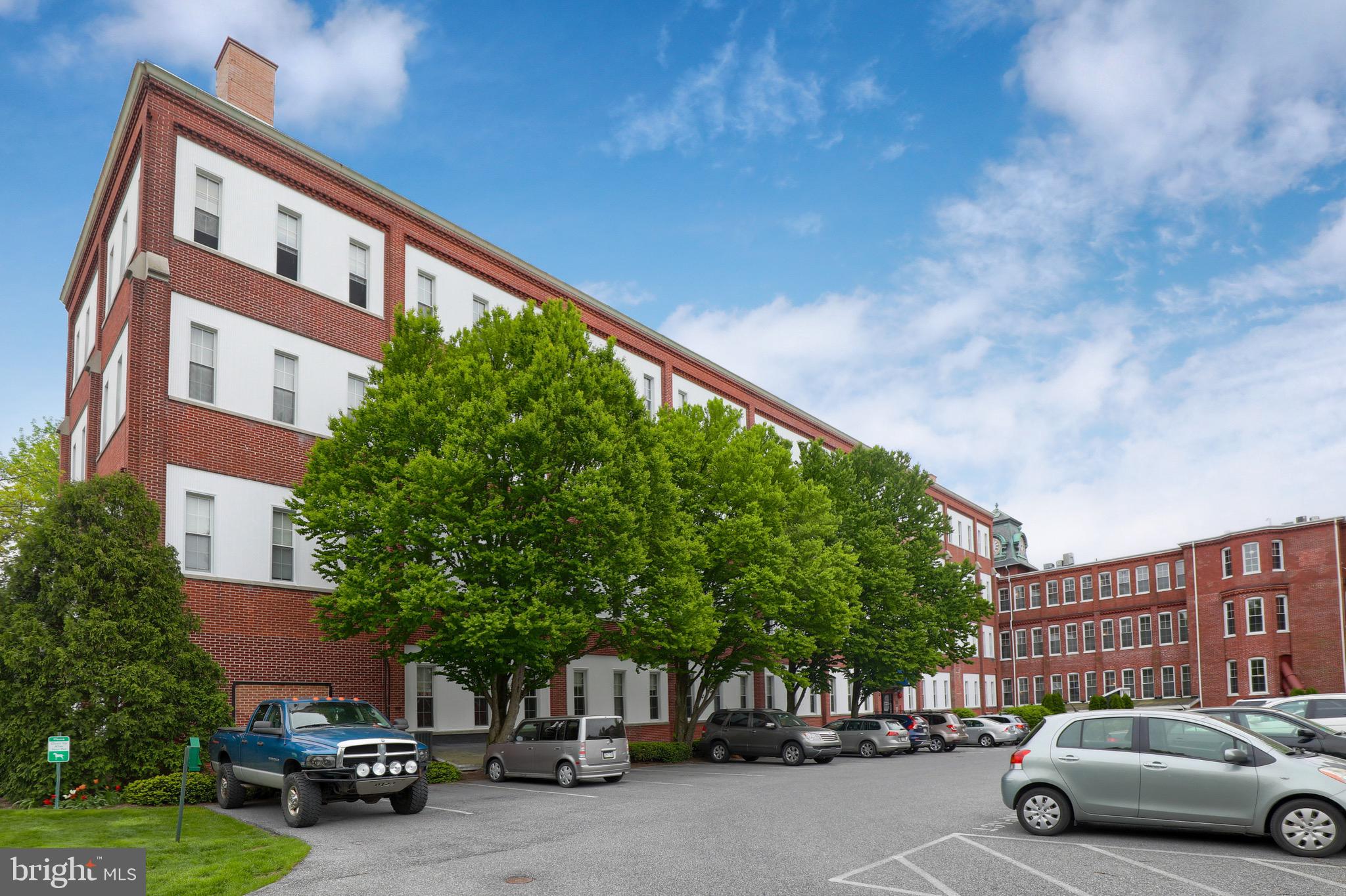 CLOCK TOWERS - Residential