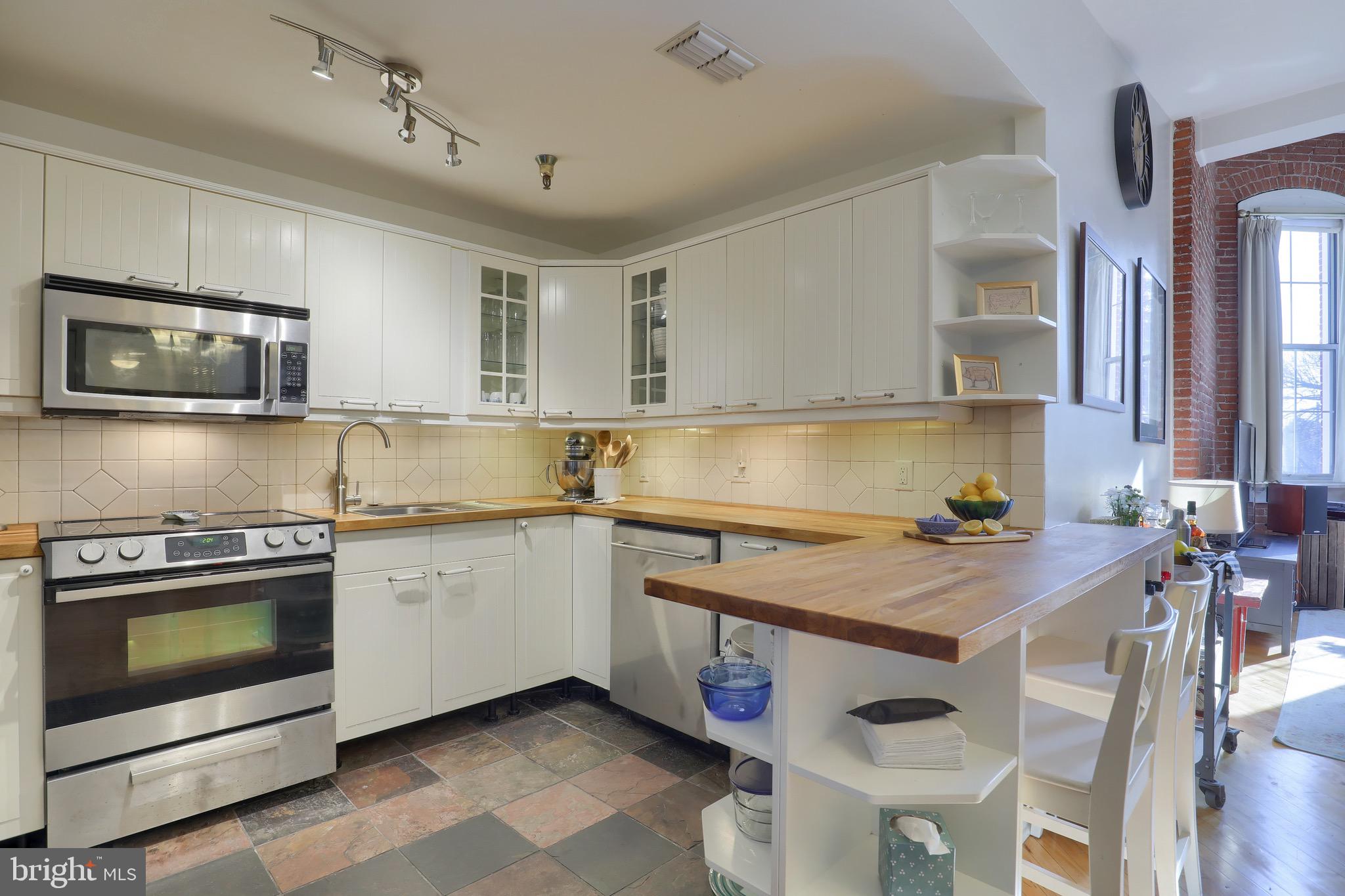 CLOCK TOWERS - Residential