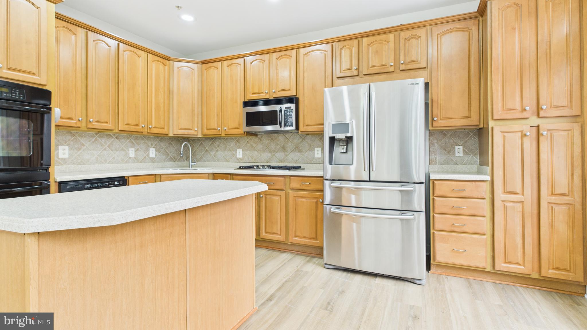 STONE CREEK CROSSING - Residential