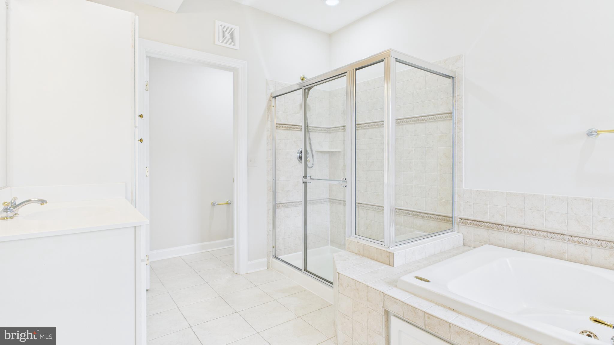 STONE CREEK CROSSING - Residential