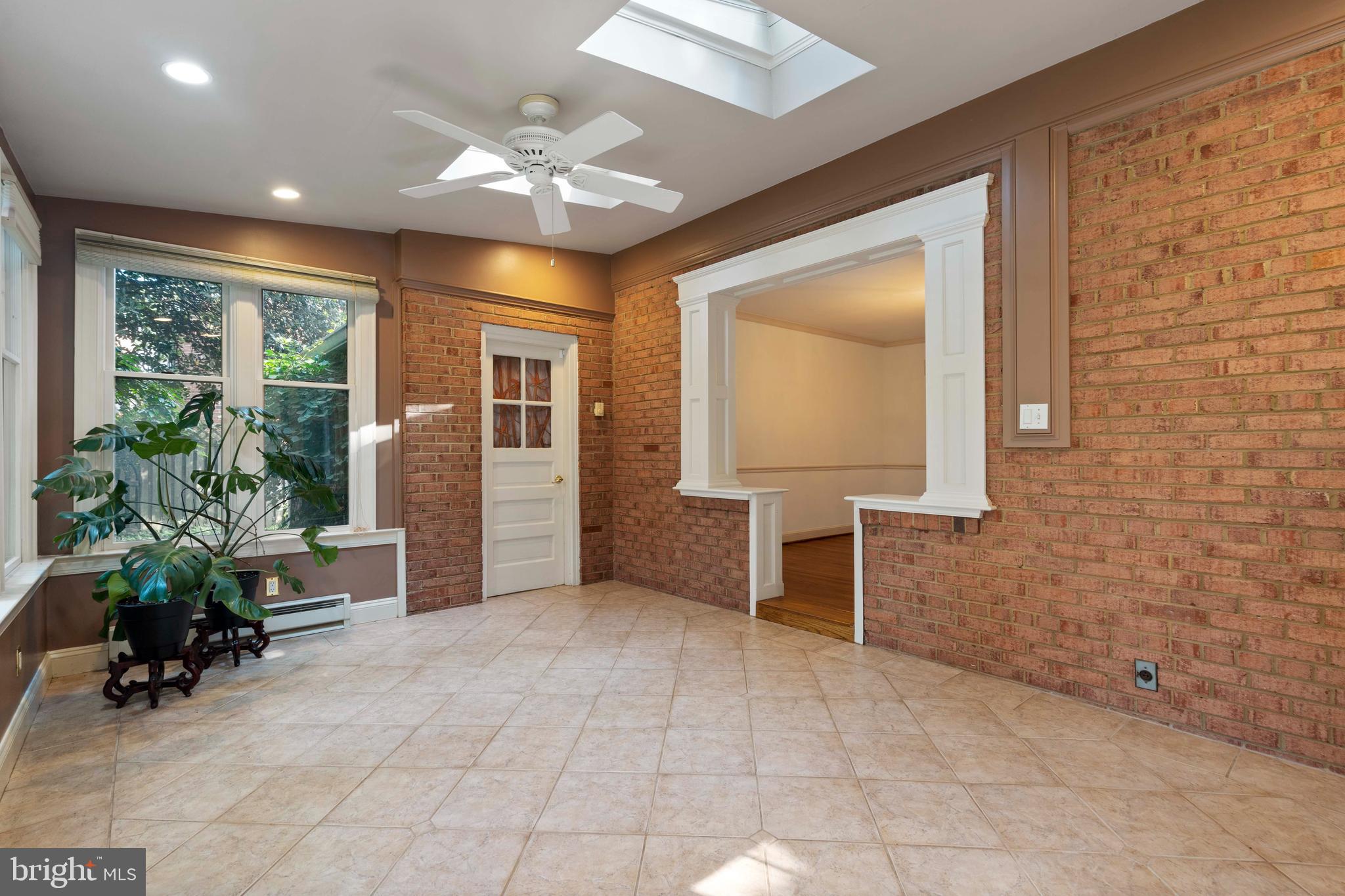 SPRINGFIELD - Residential