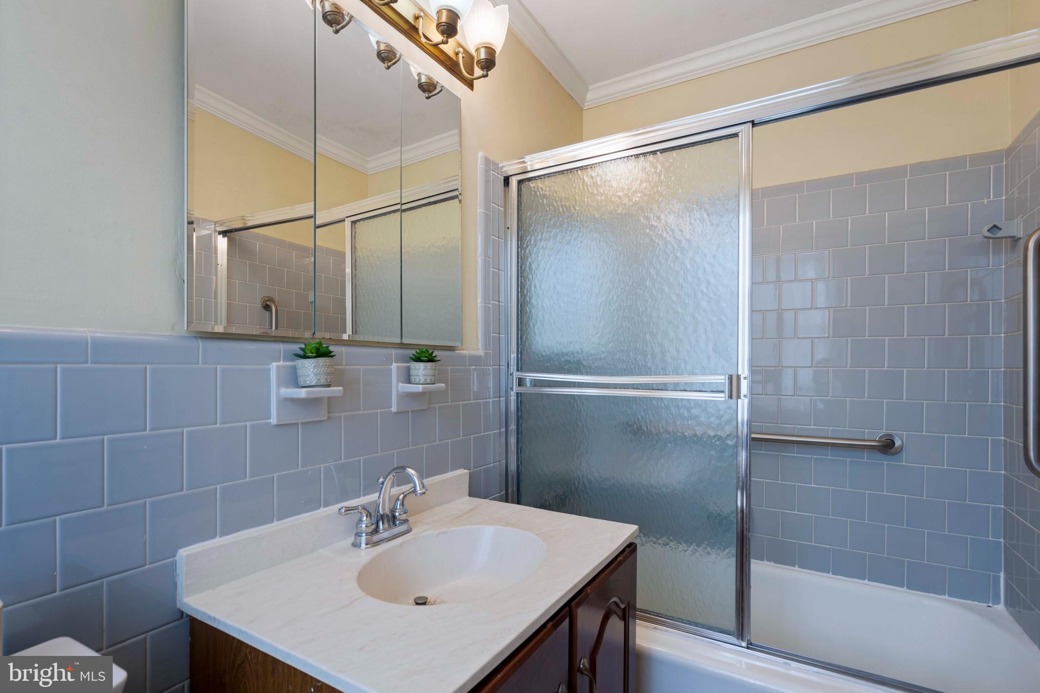 SPRINGFIELD - Residential