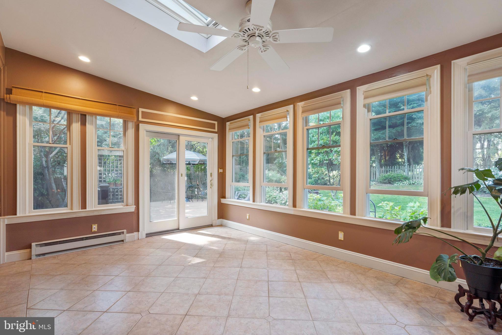 SPRINGFIELD - Residential