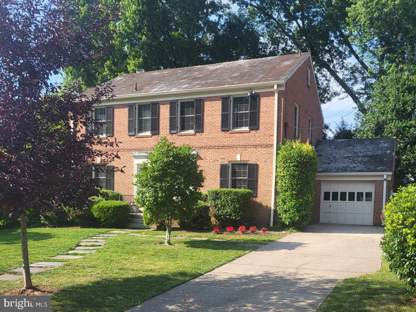 SPRINGFIELD - Residential