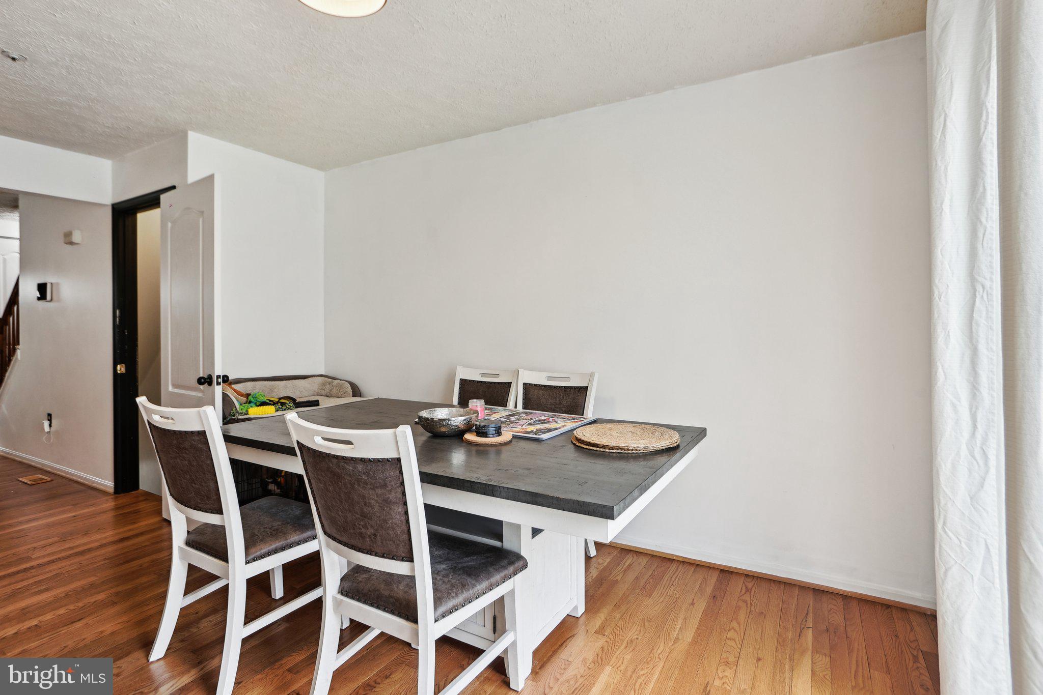 SOUTH HAMPTON SUB - Residential