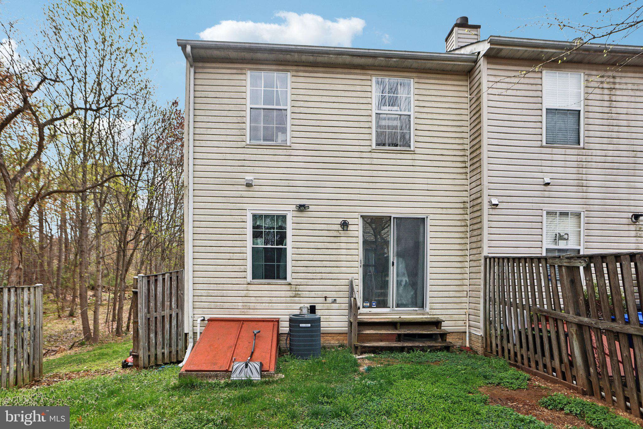 SOUTH HAMPTON SUB - Residential