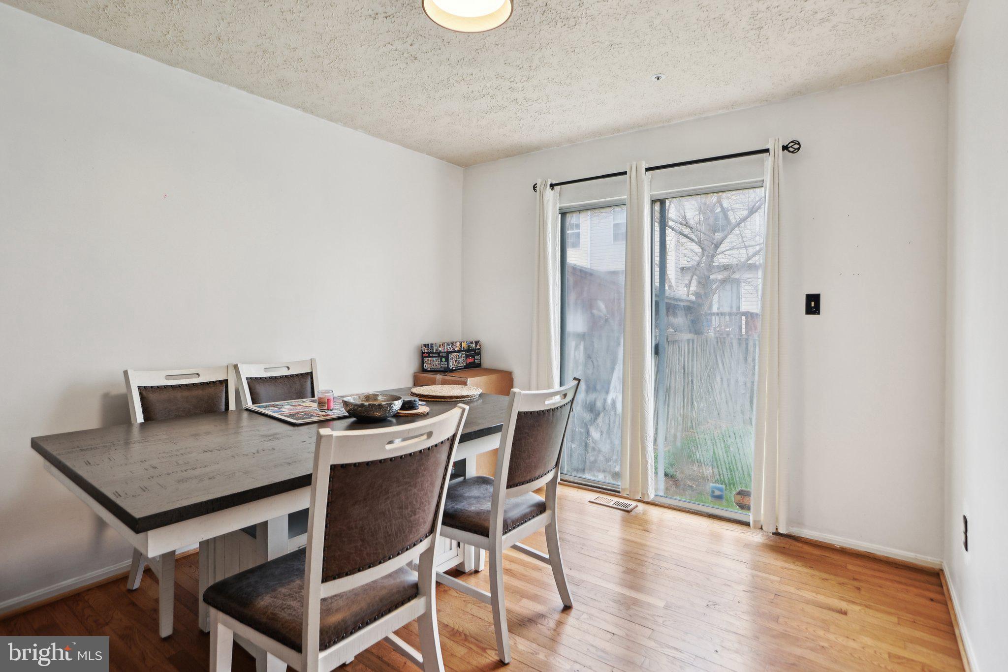 SOUTH HAMPTON SUB - Residential