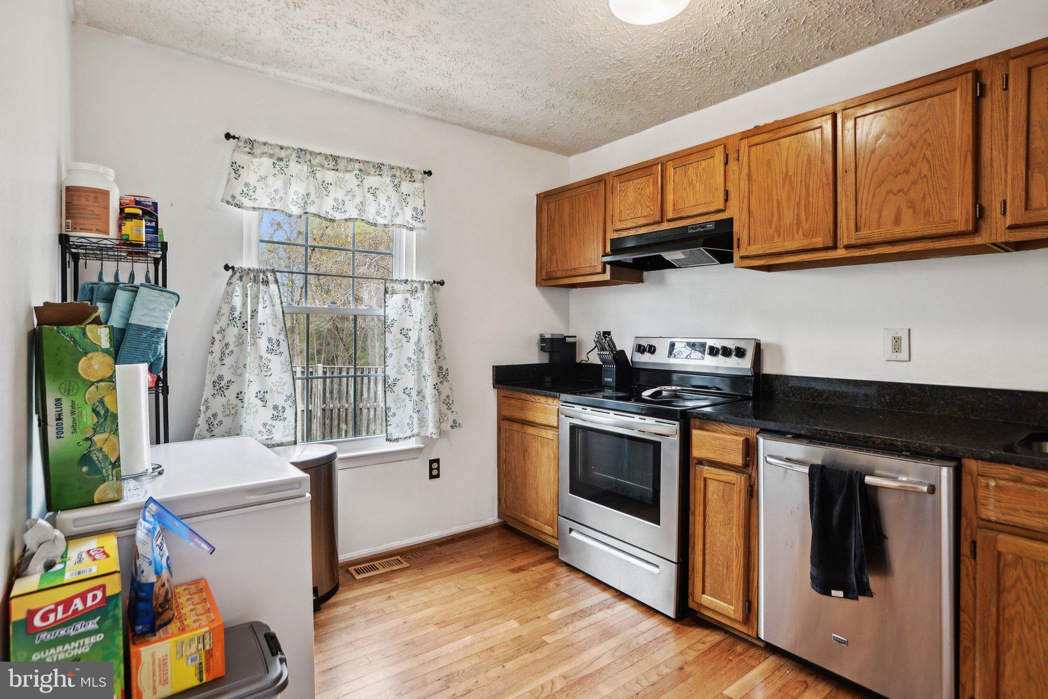 SOUTH HAMPTON SUB - Residential