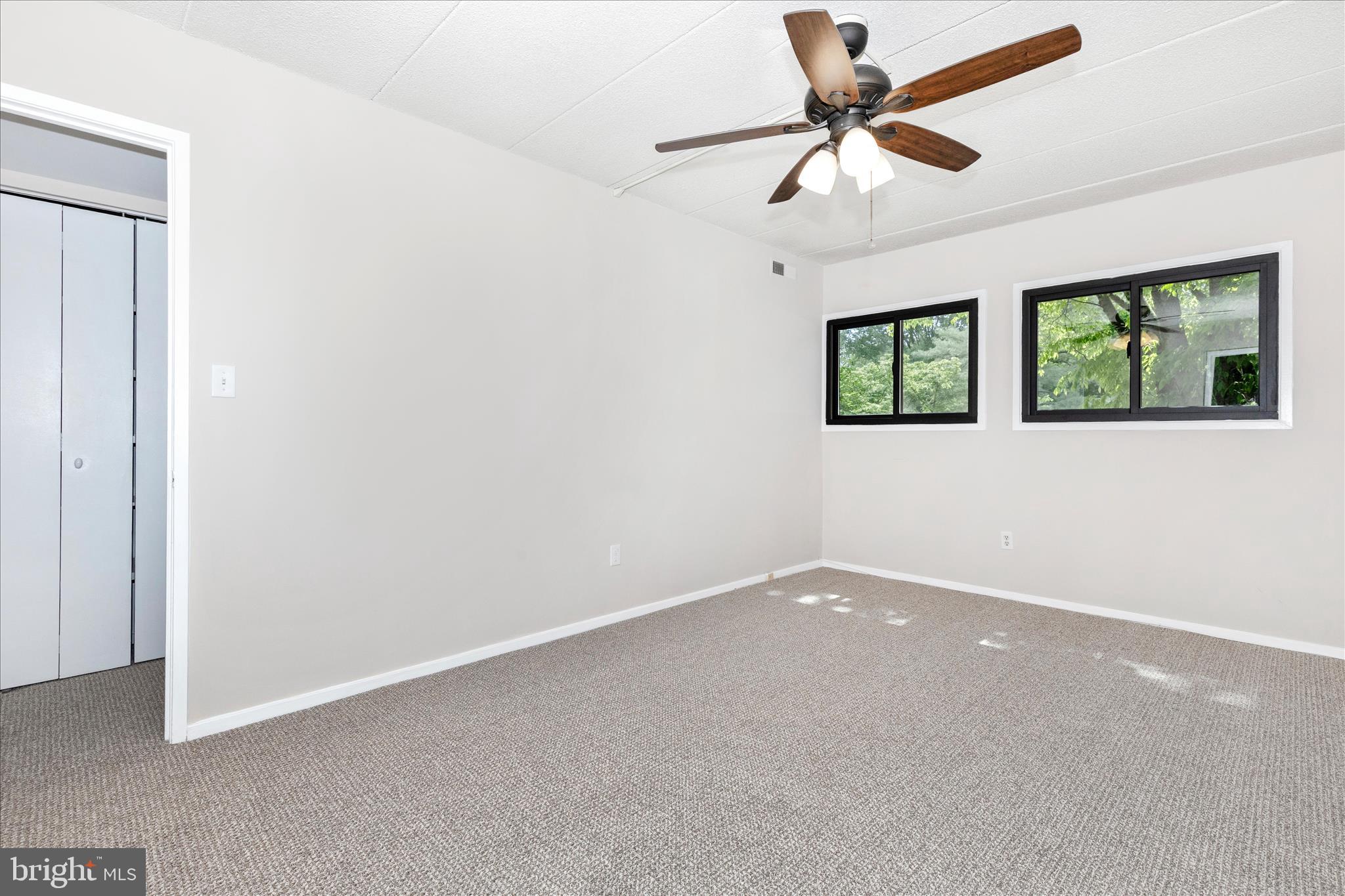 DEERING WOODS - Residential