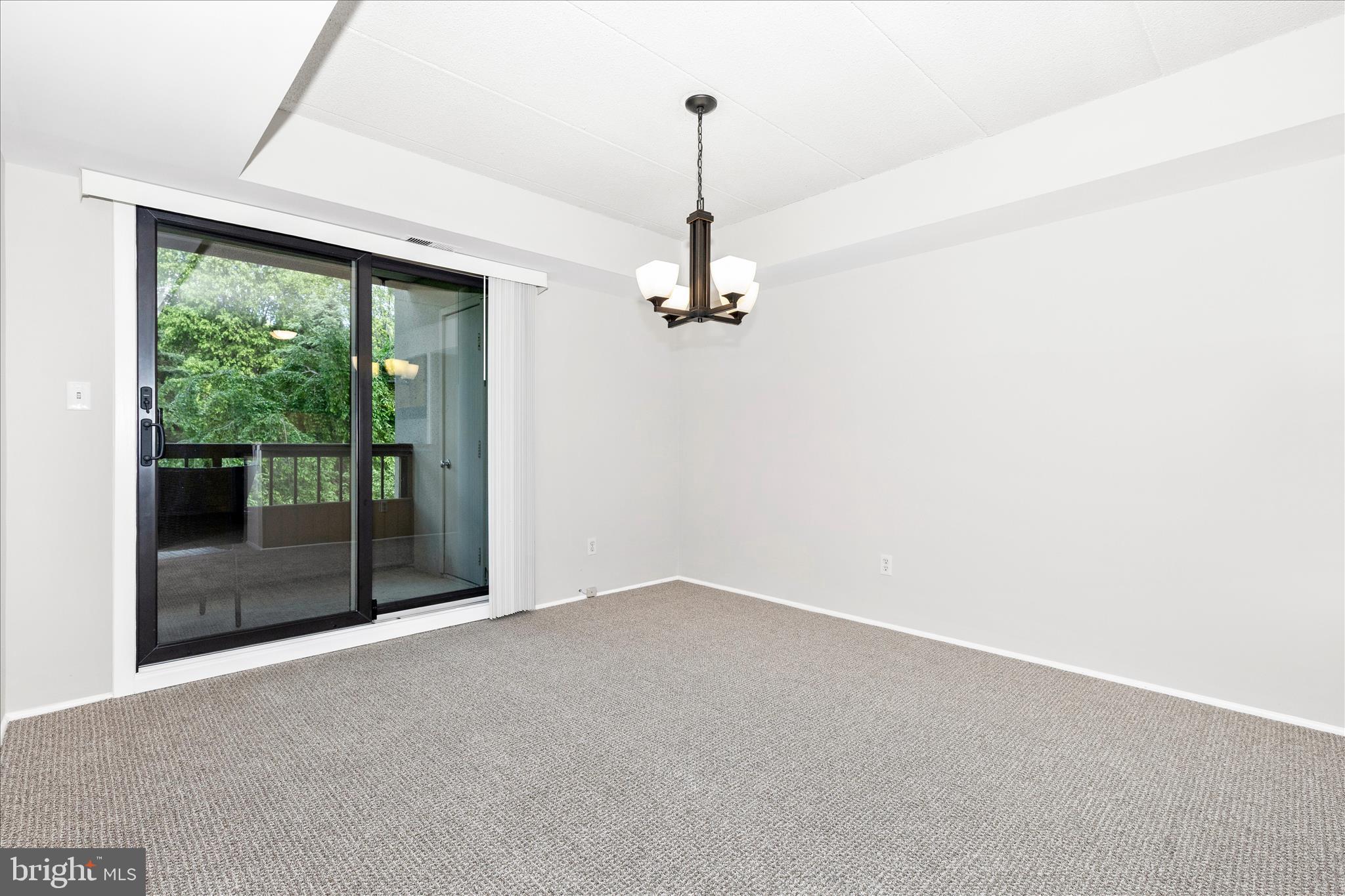 DEERING WOODS - Residential