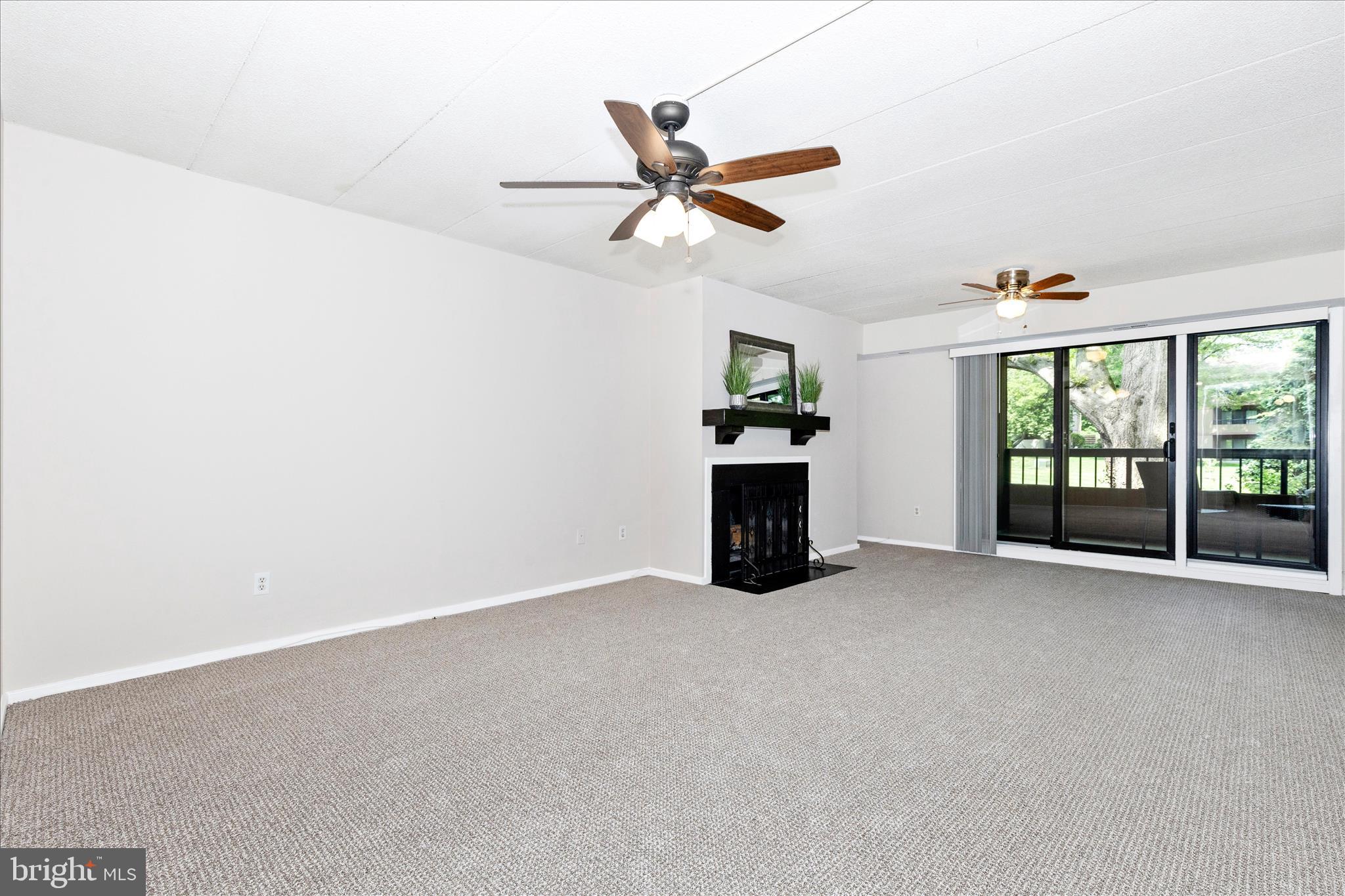 DEERING WOODS - Residential