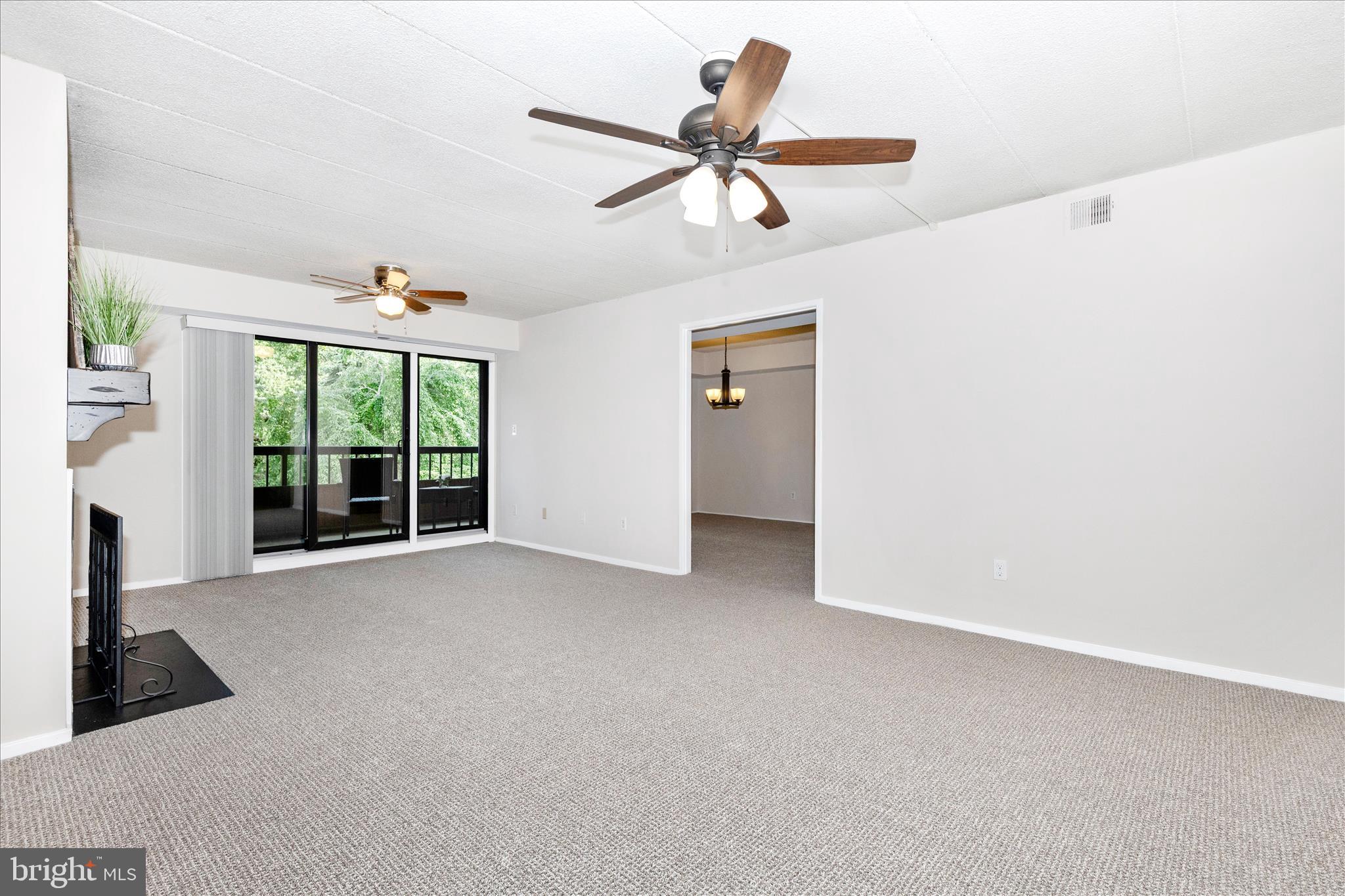 DEERING WOODS - Residential