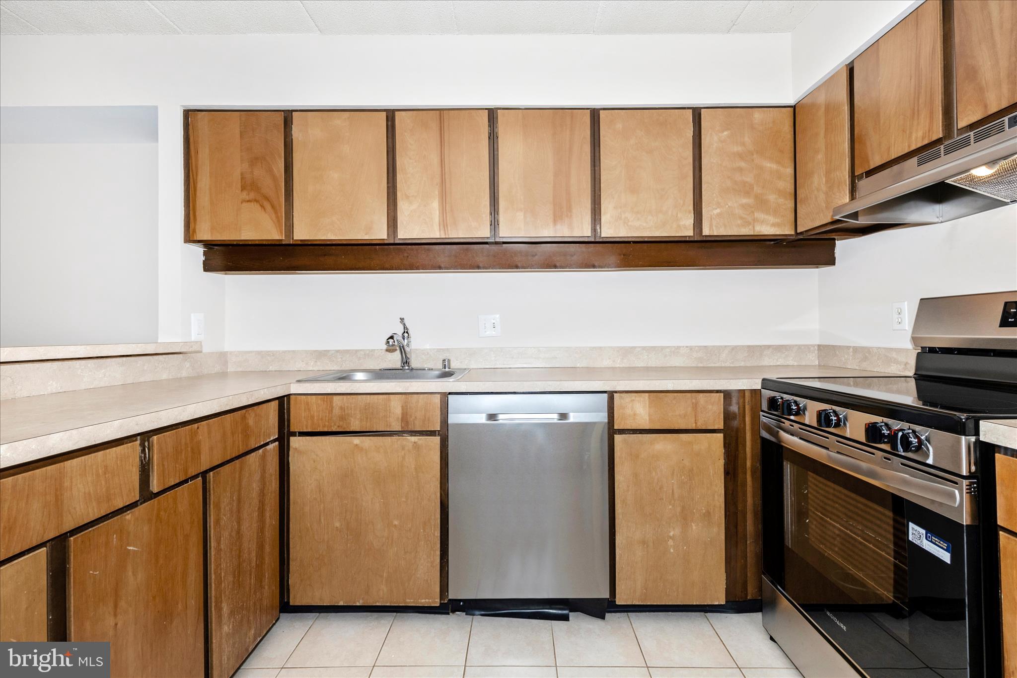 DEERING WOODS - Residential