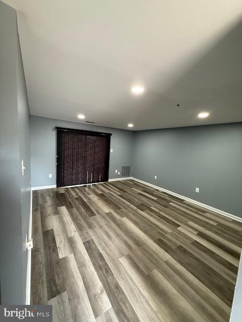 DEVON HILLS CONDO - Residential Lease