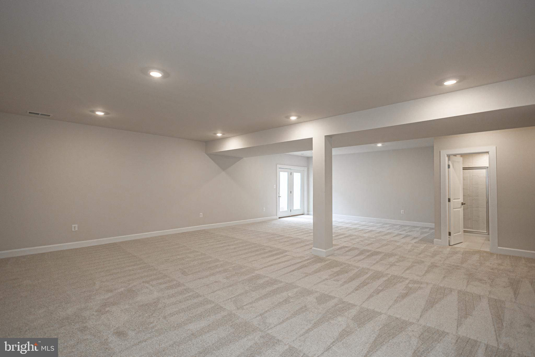 MAYFIELD - Residential