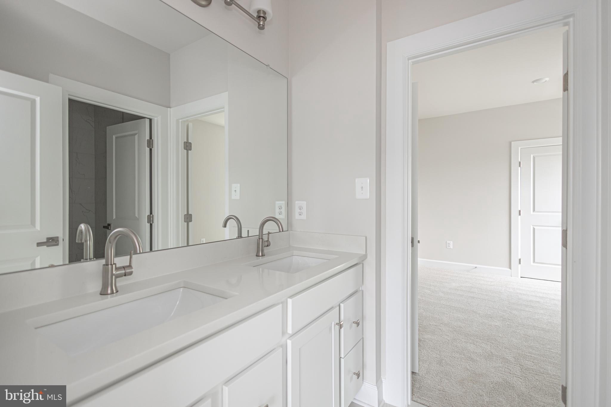 MAYFIELD - Residential