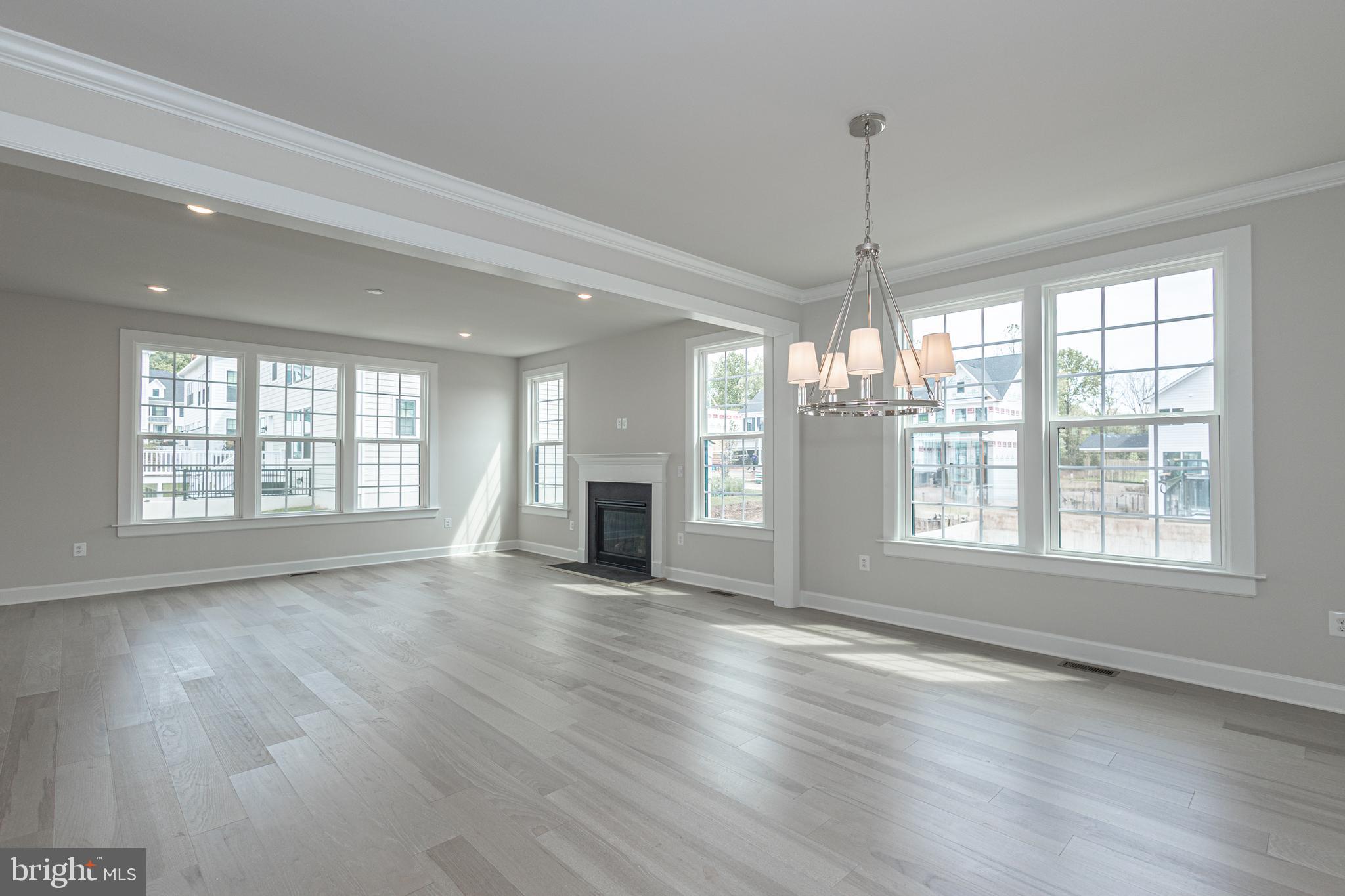 MAYFIELD - Residential