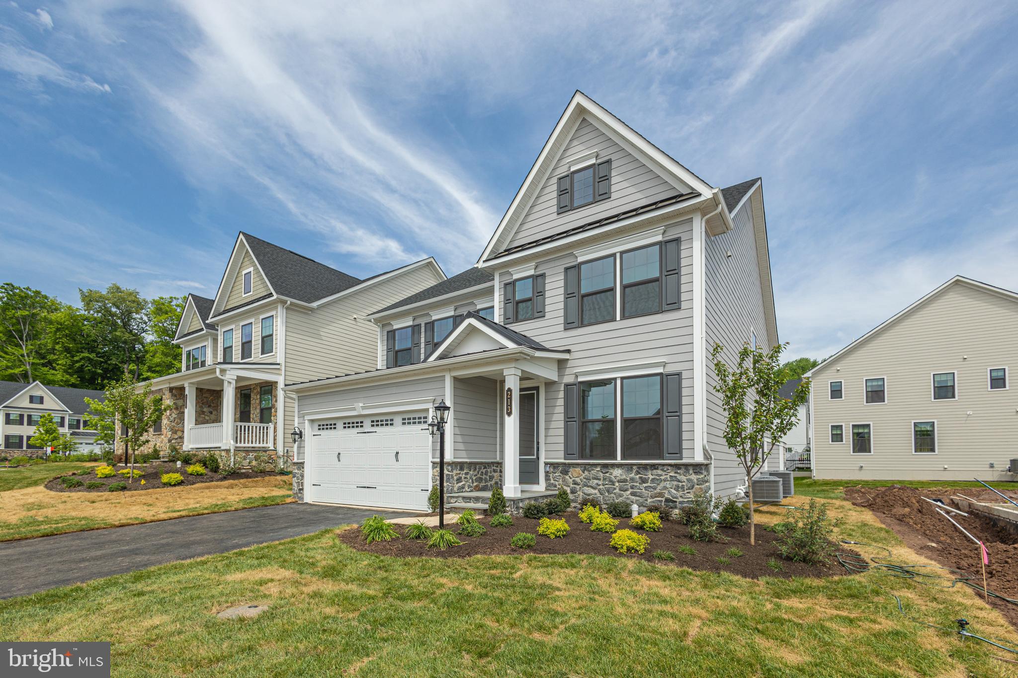 MAYFIELD - Residential