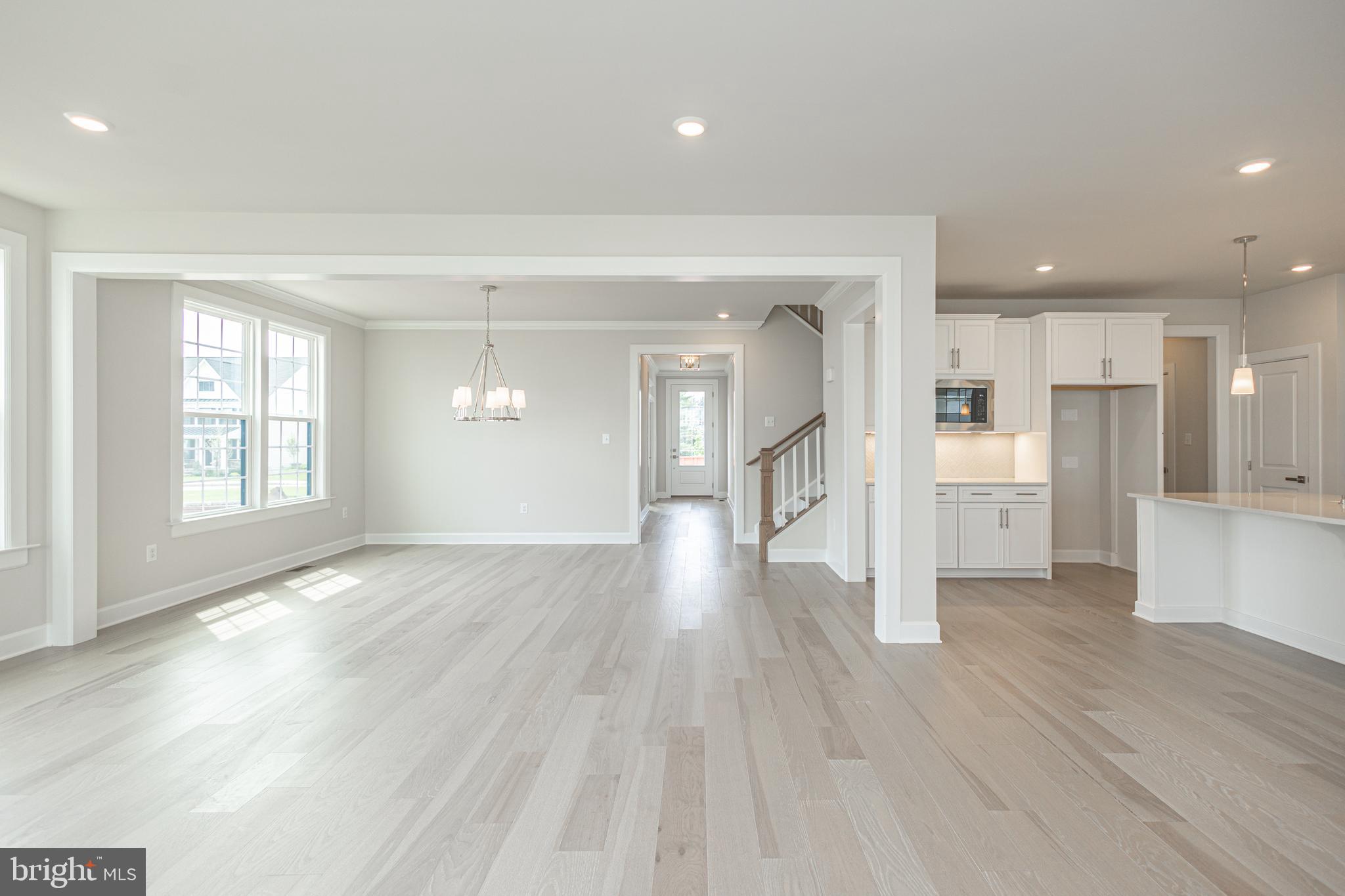 MAYFIELD - Residential