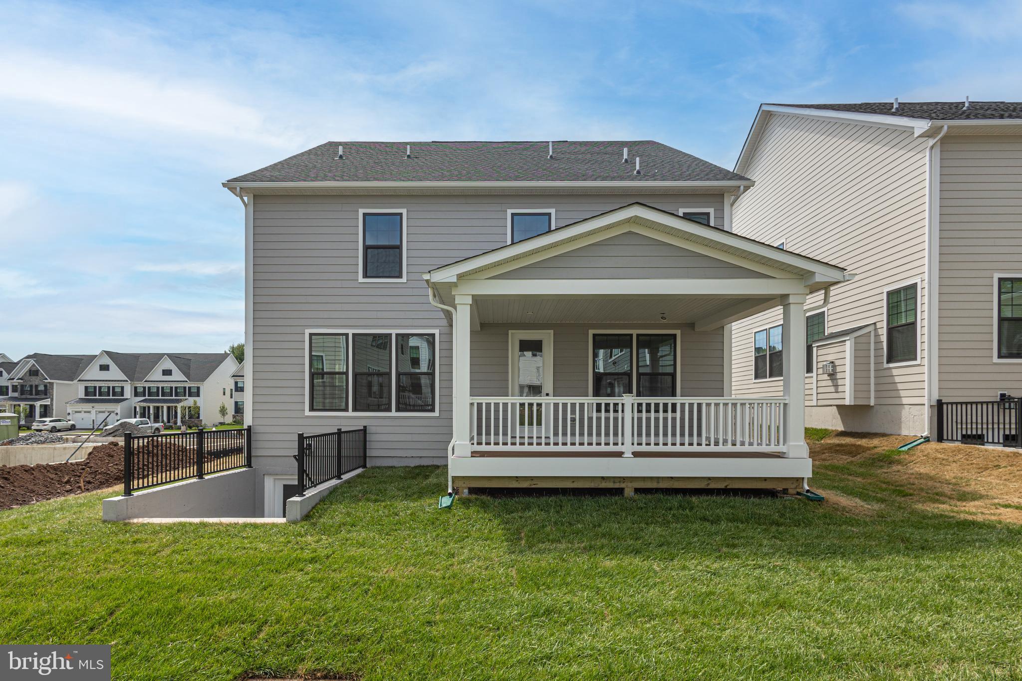 MAYFIELD - Residential