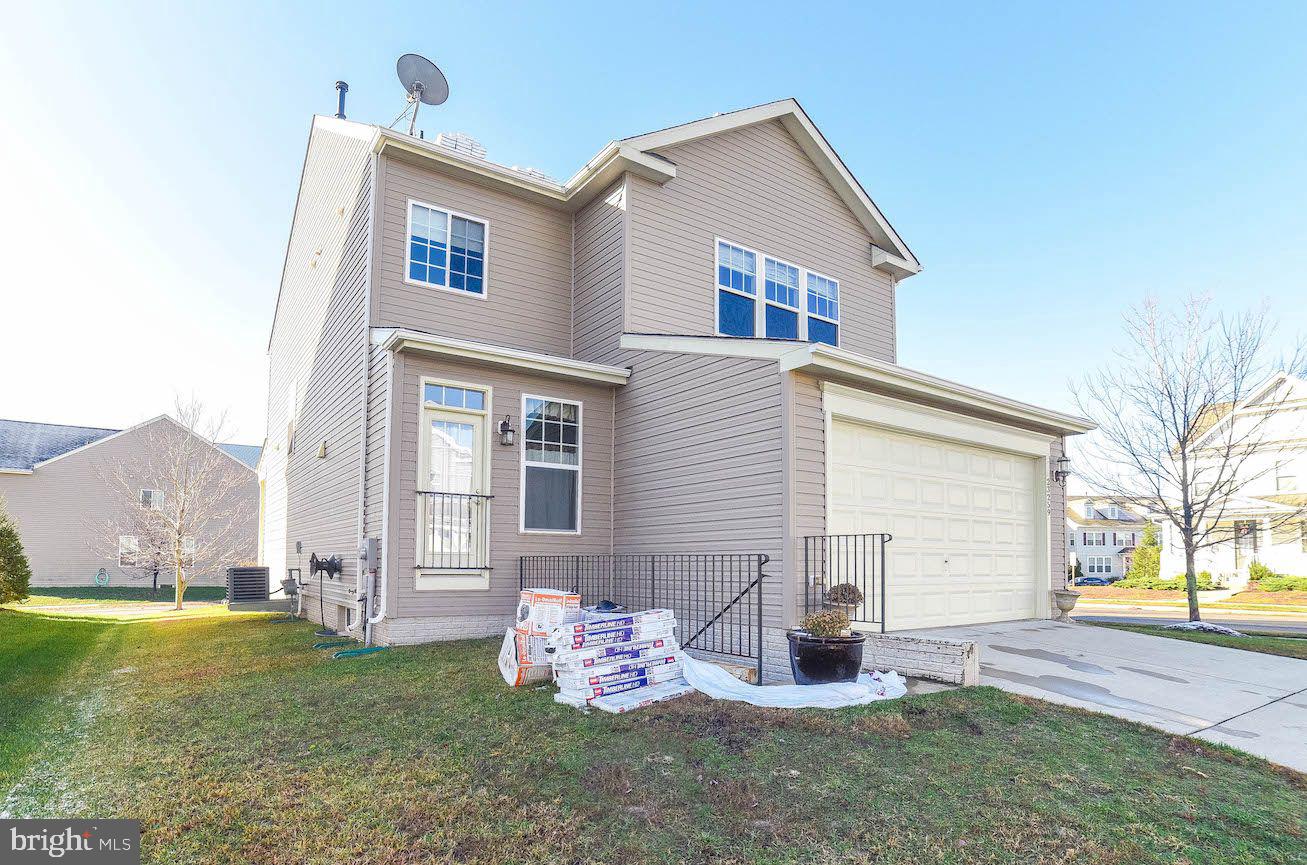 PRIMROSE PARK AT WILDEWOOD - Residential Lease