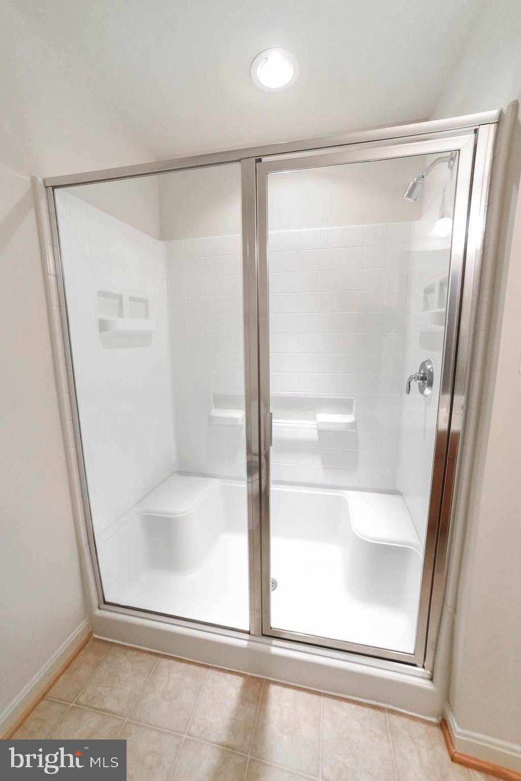 PRIMROSE PARK AT WILDEWOOD - Residential Lease