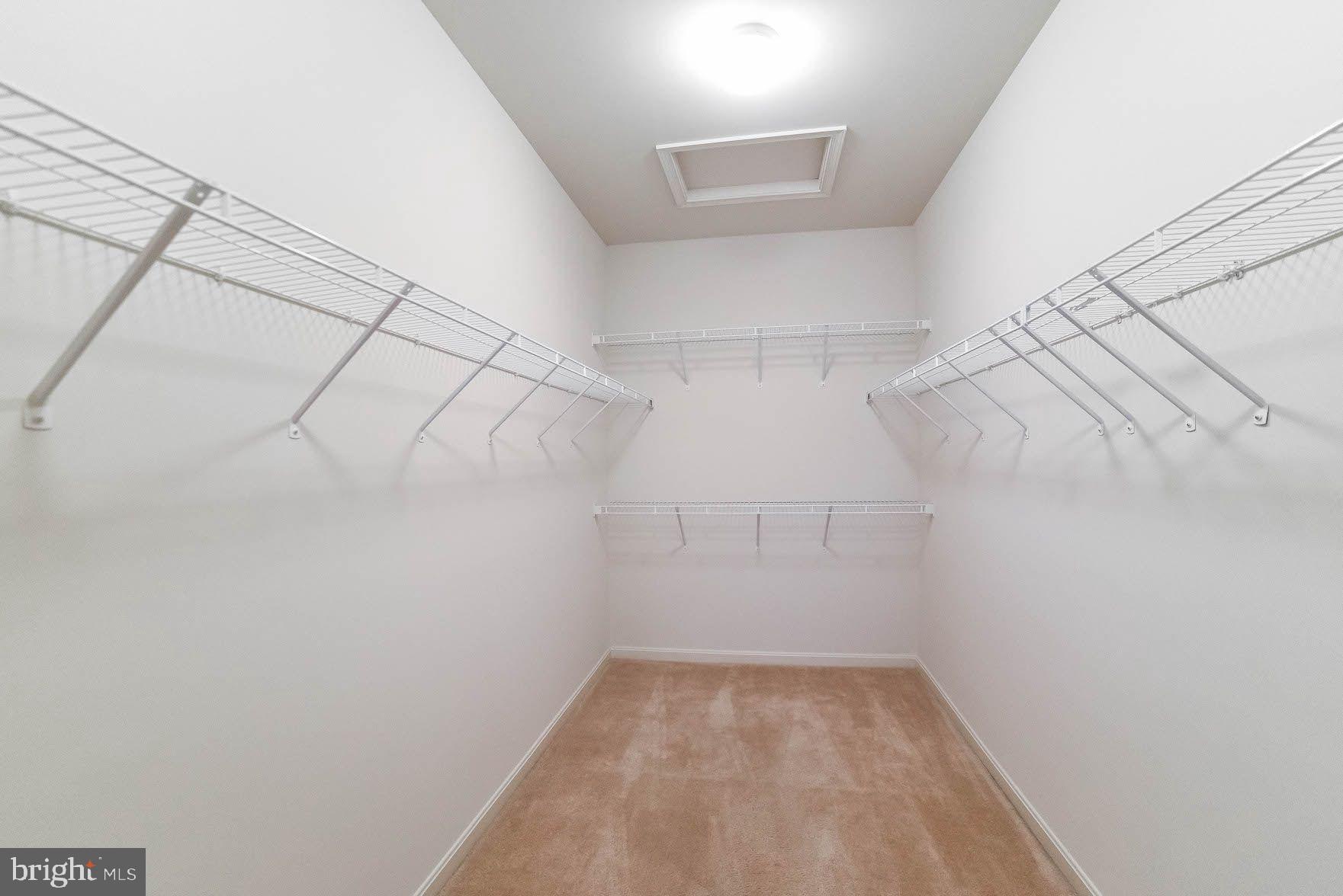 PRIMROSE PARK AT WILDEWOOD - Residential Lease