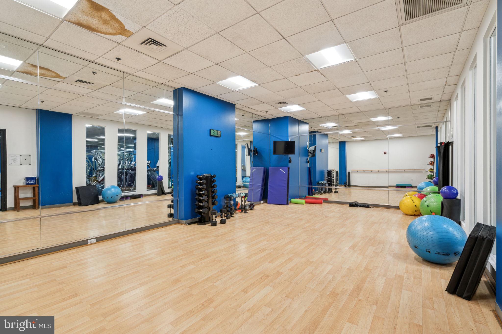 CENTER CITY - Residential