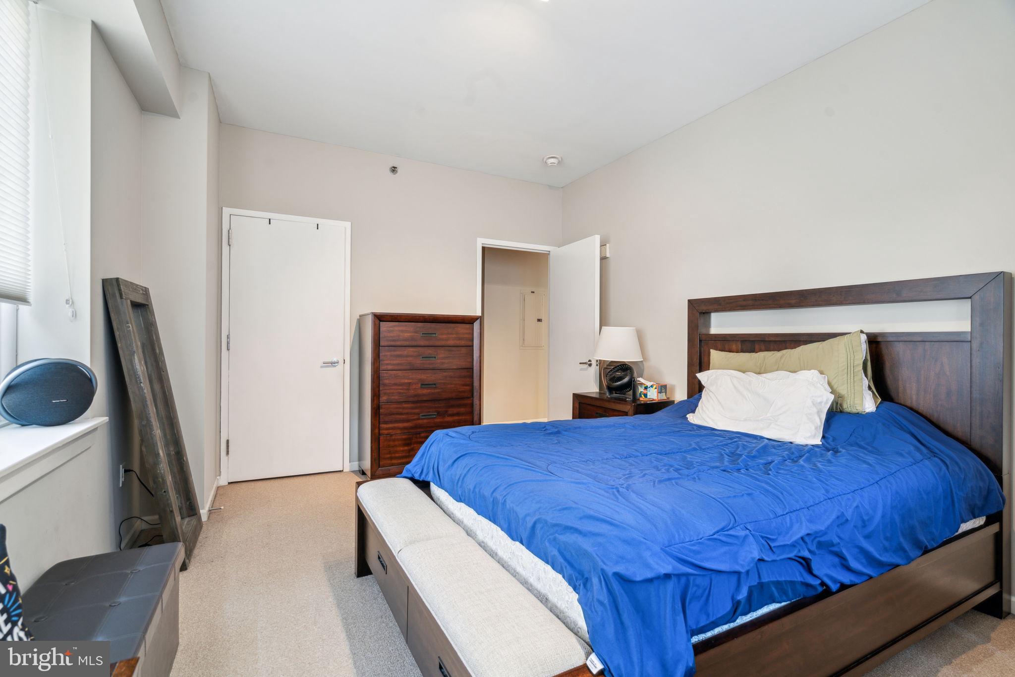 CENTER CITY - Residential