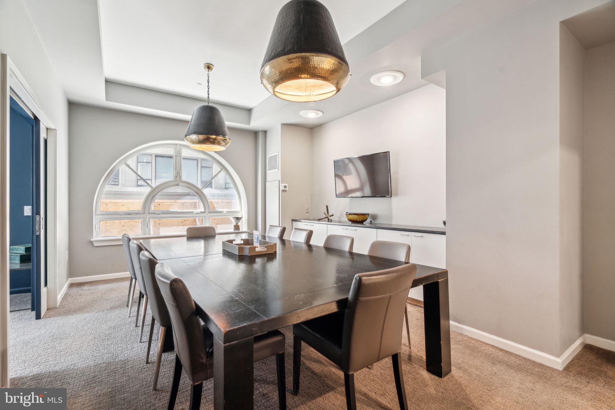 CENTER CITY - Residential