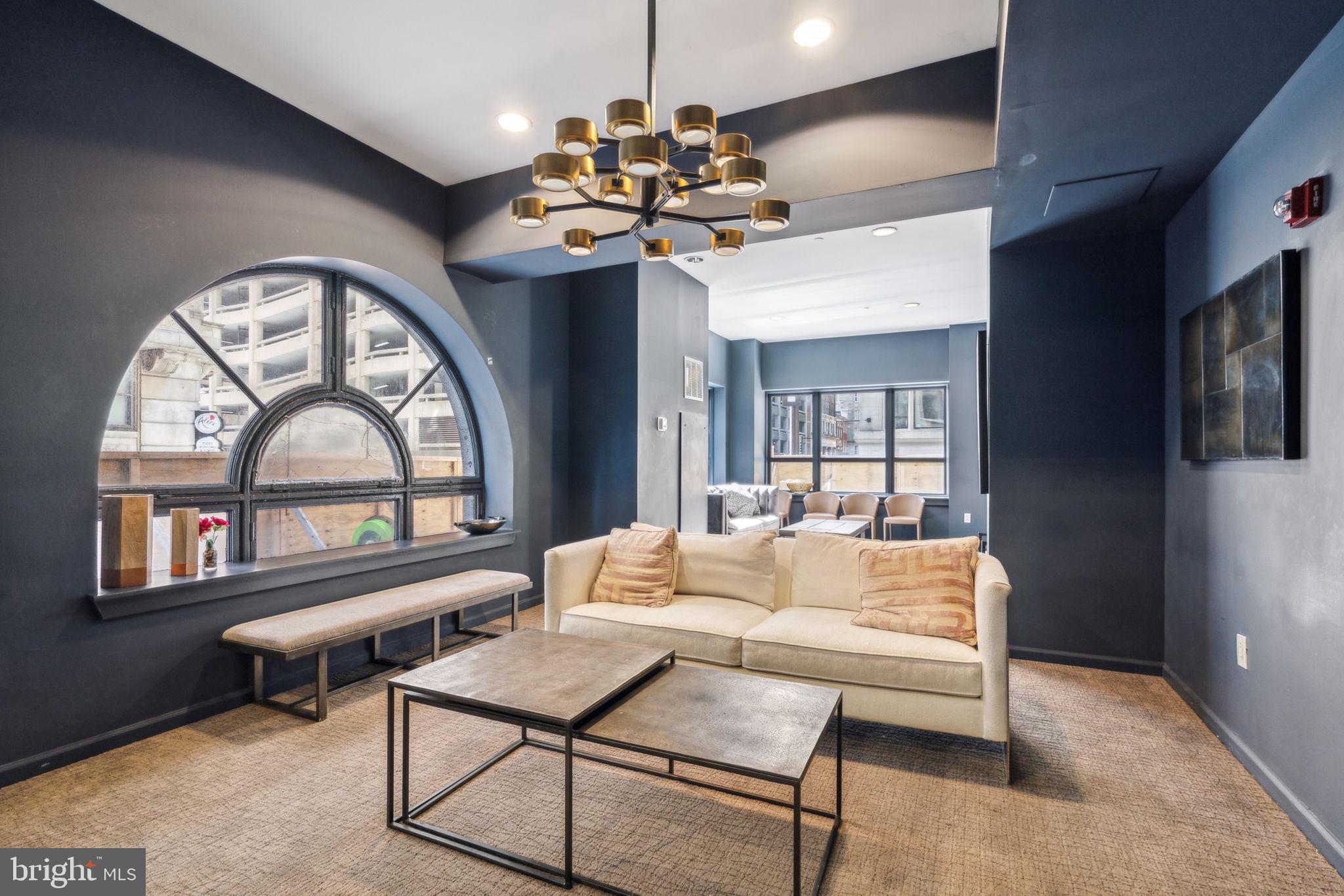 CENTER CITY - Residential