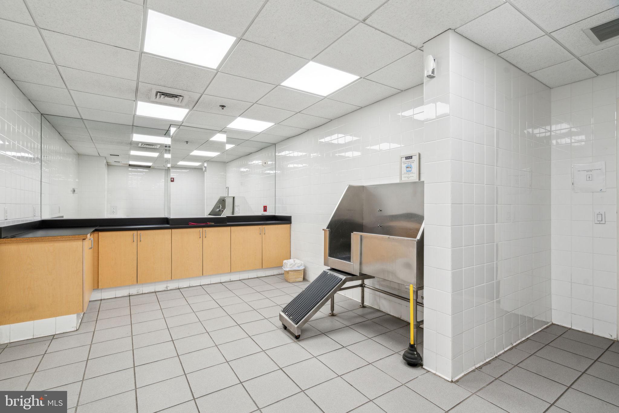 CENTER CITY - Residential