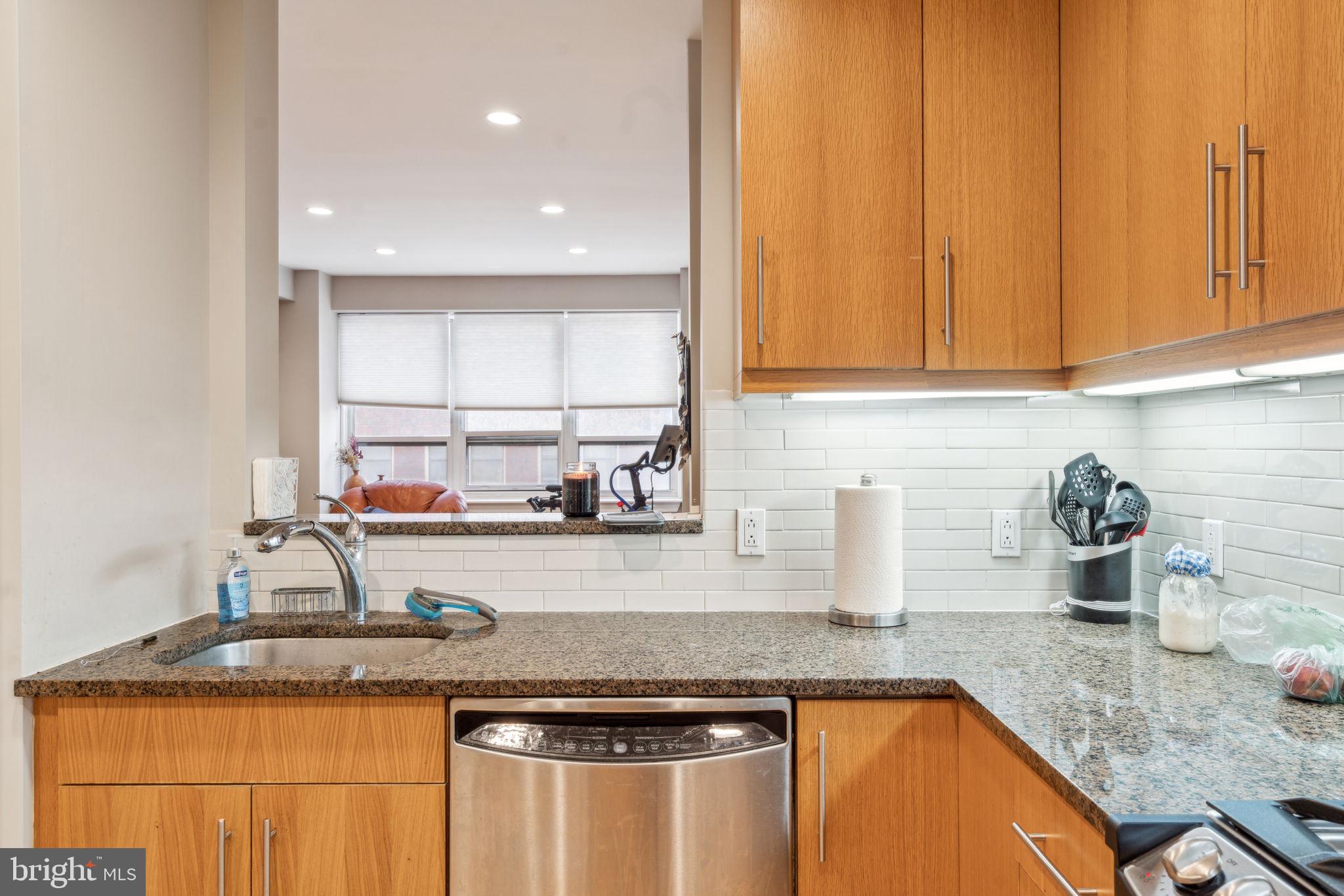 CENTER CITY - Residential