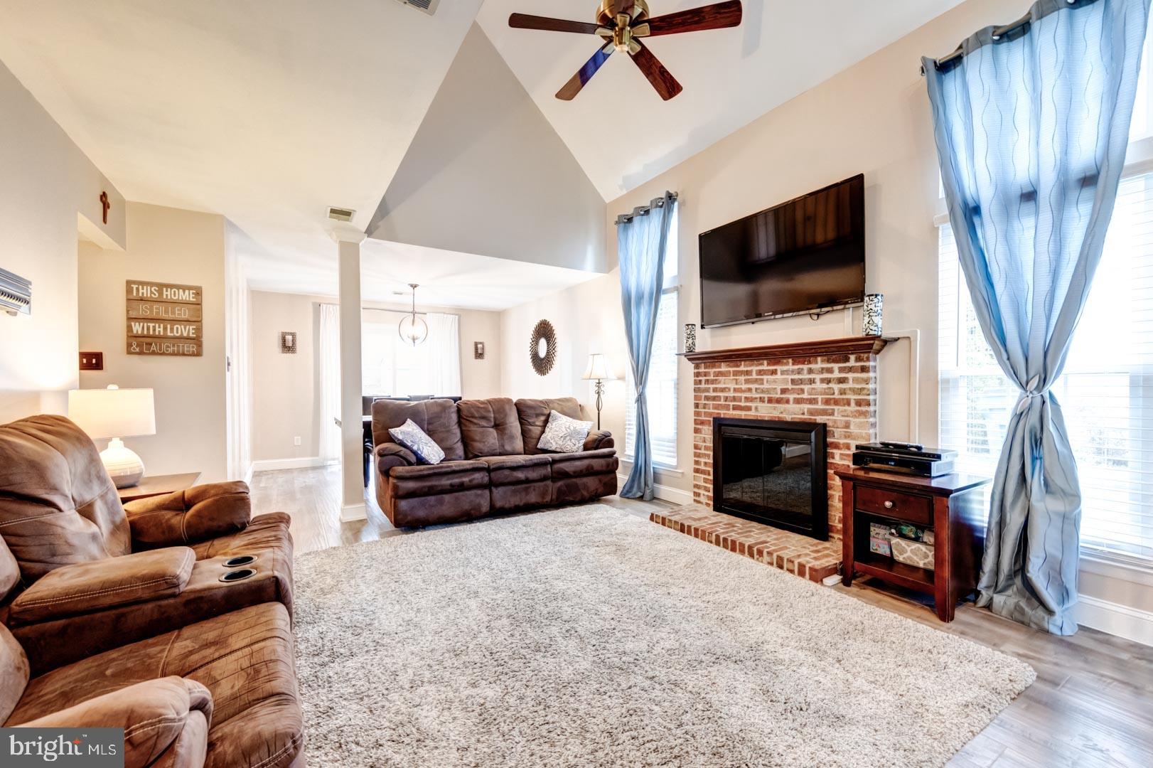 HORSHAMTOWNE - Residential