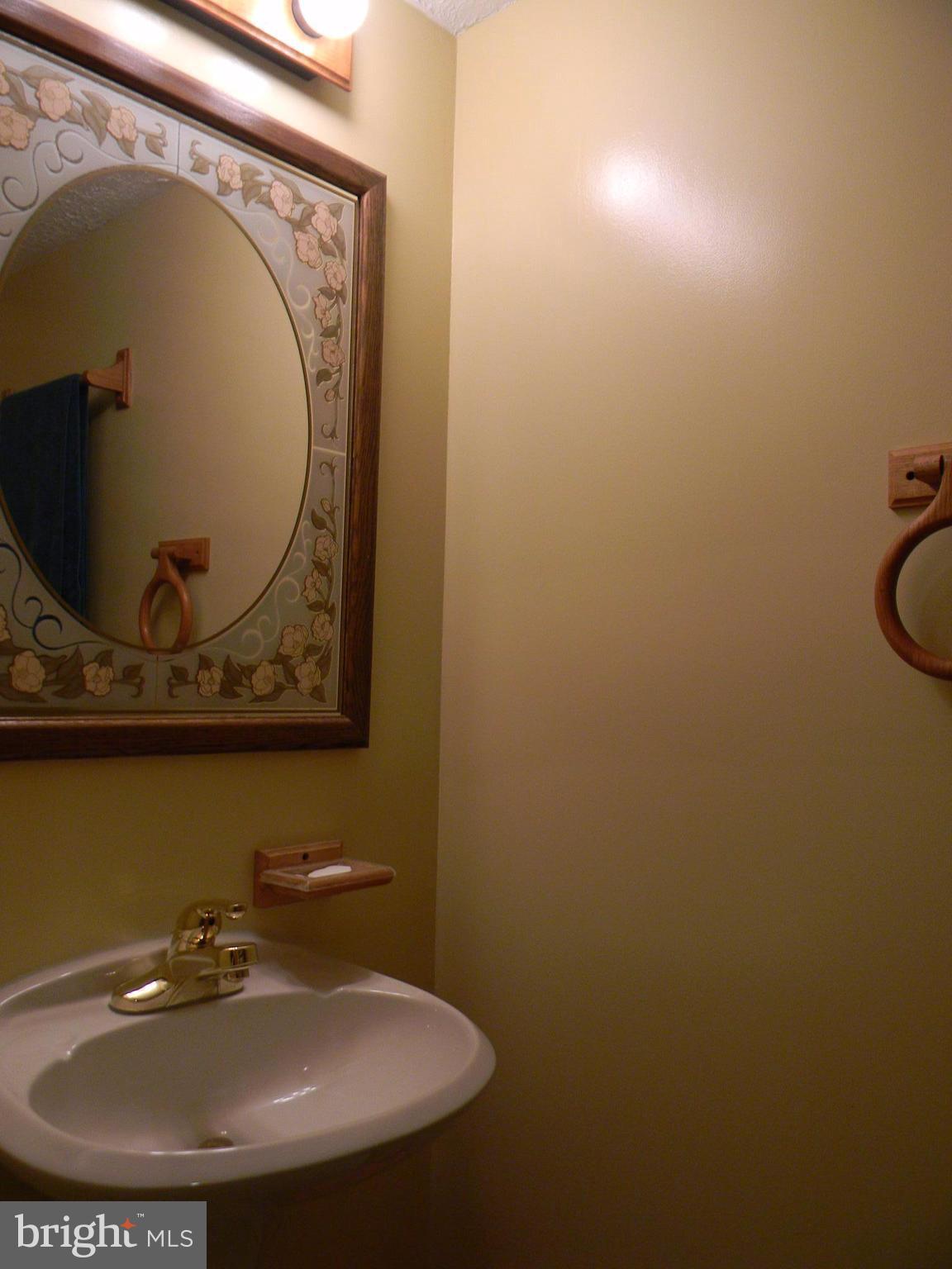 OLD FIELDS - Residential