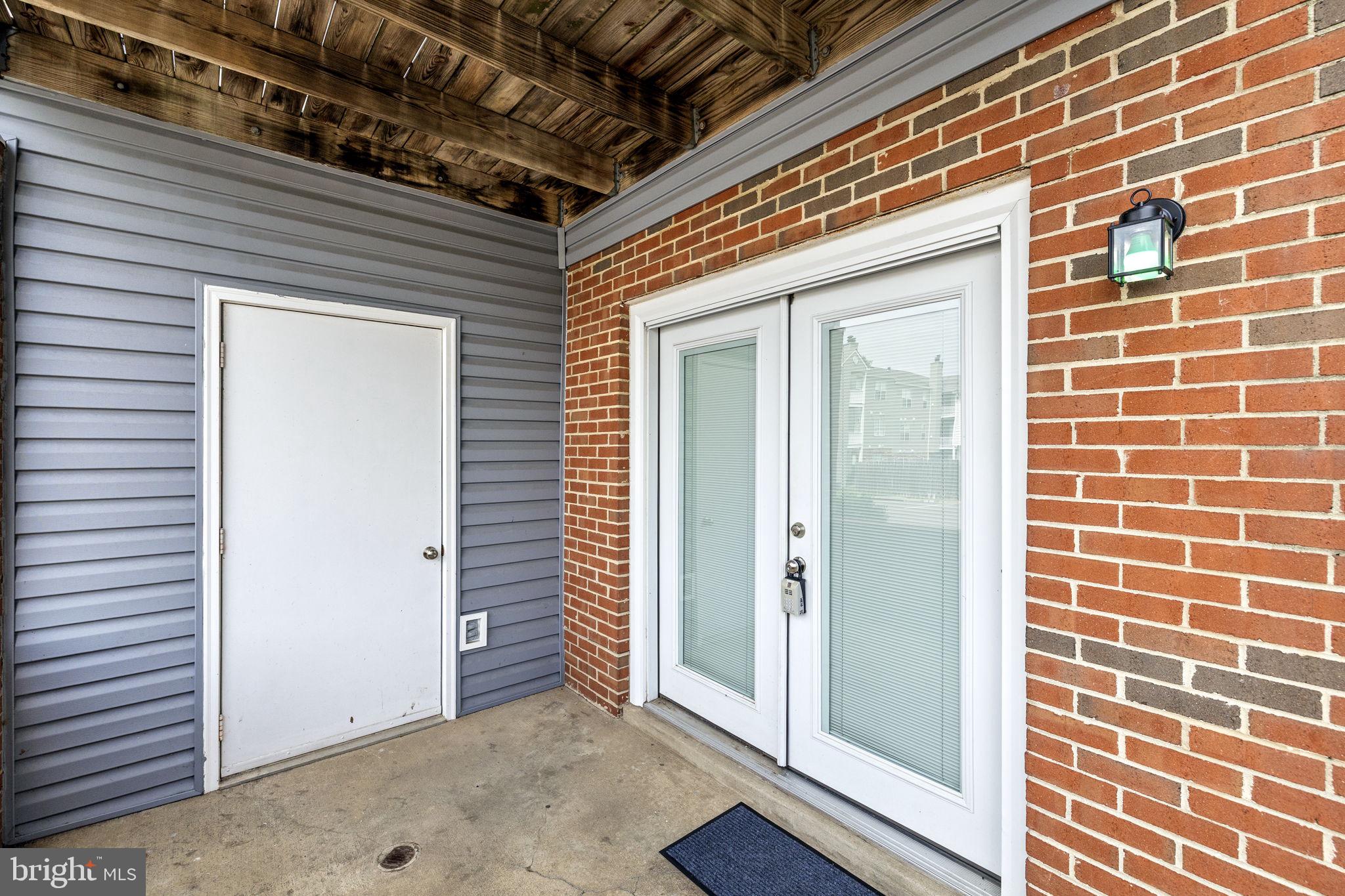 SUNNINGDALE MEADOWS - Residential