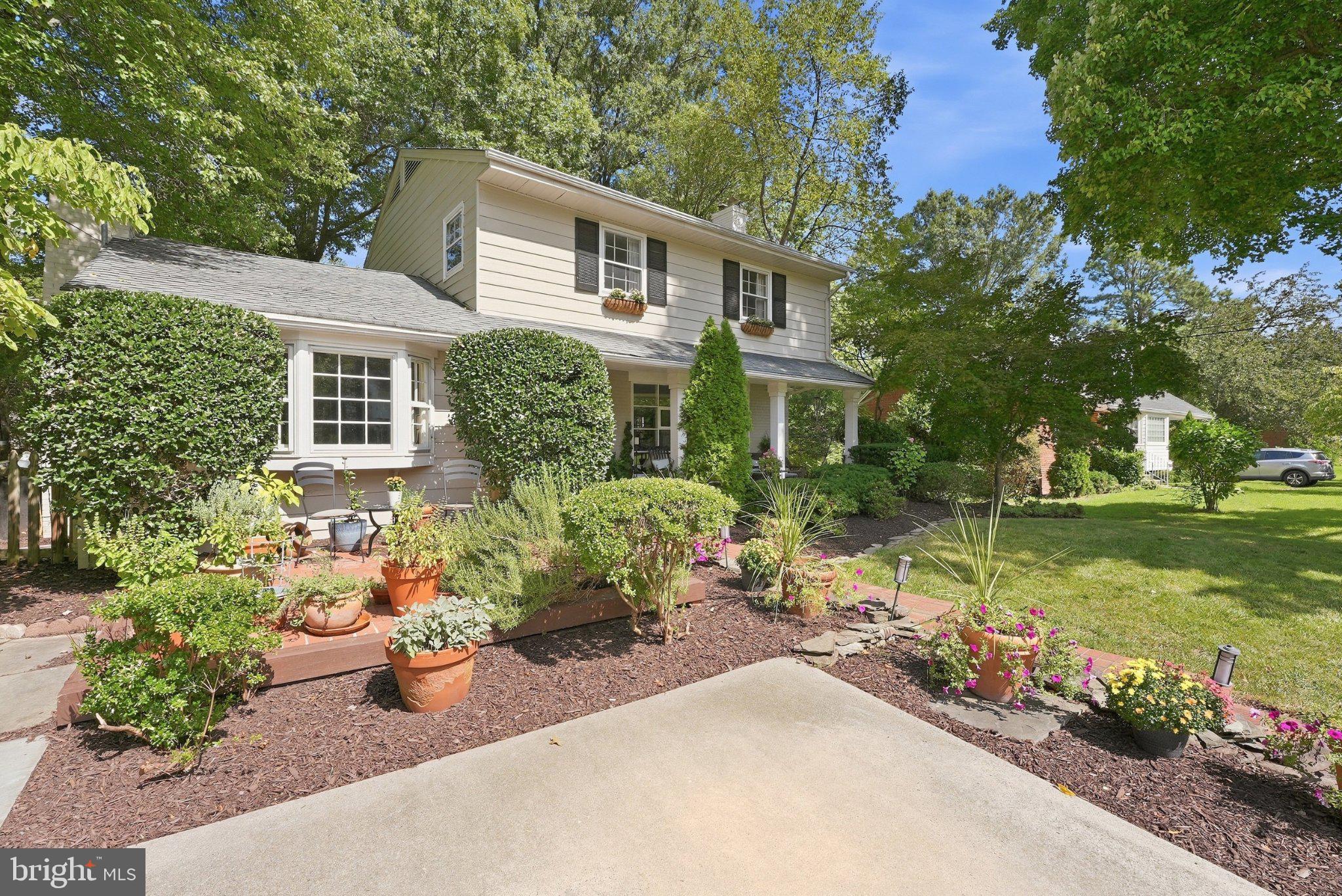 2414 RYEGATE LANE