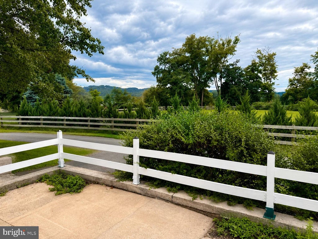 Photo of 525 Franklin Street, COLUMBIA, PA 17512 (MLS # PALA2094656)