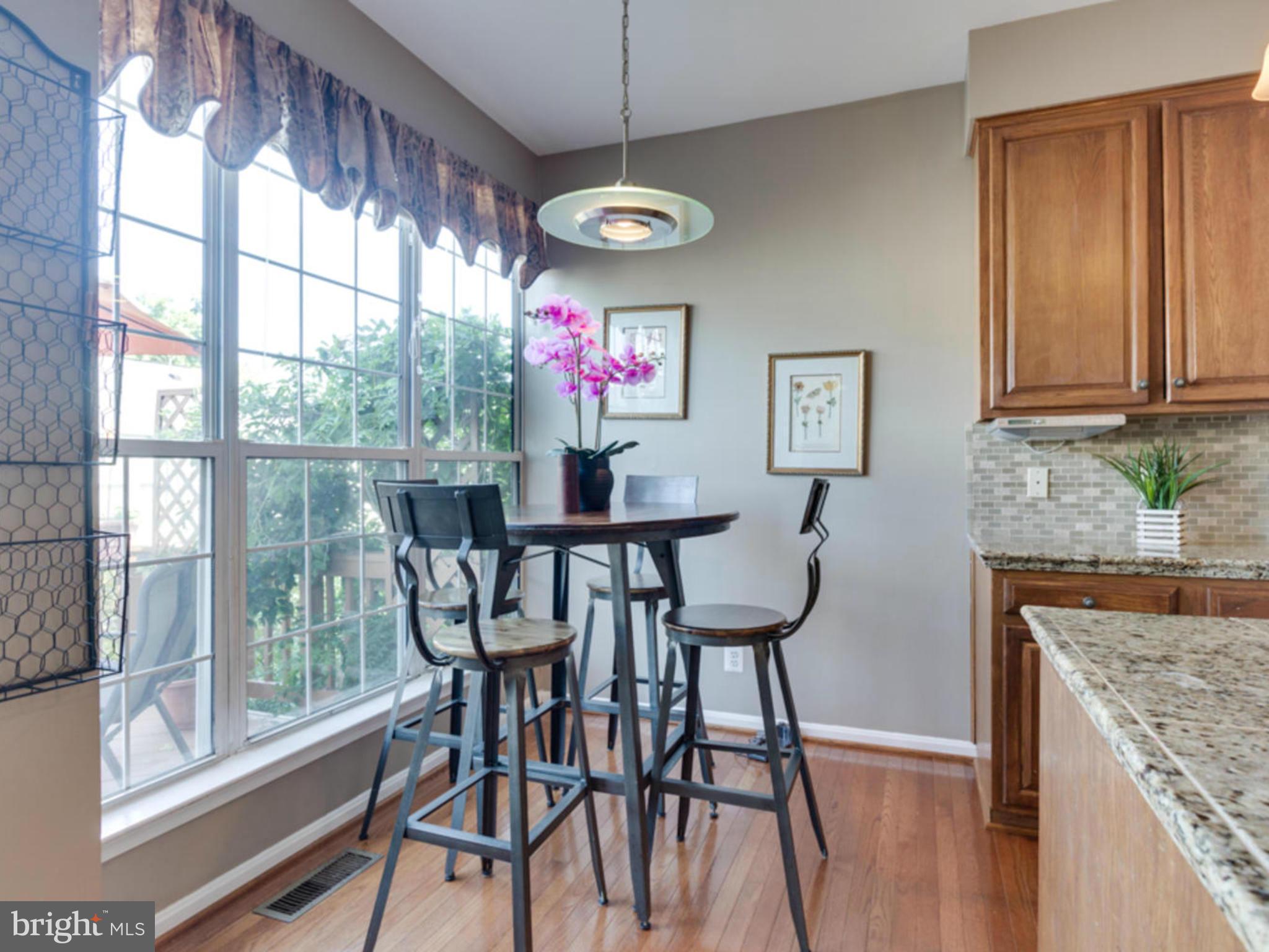 ISLAND CREEK - Residential