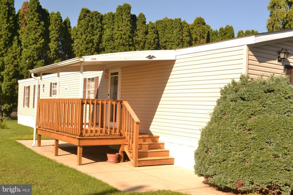 Photo of 7 DOUGLAS LN, EAST EARL, PA 17519 (MLS # PALA2041196)