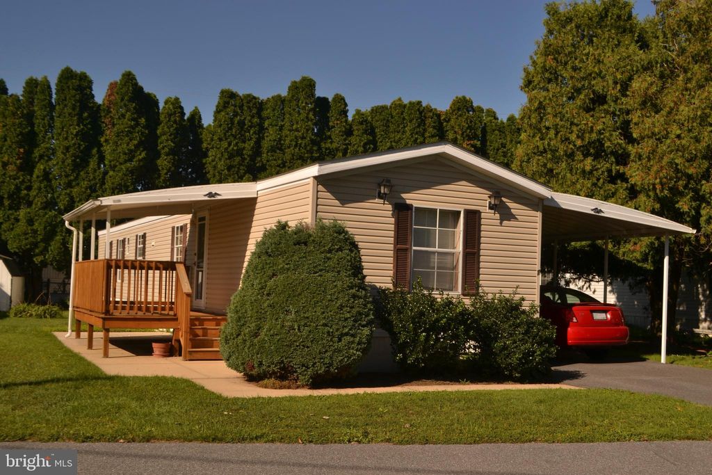 Photo of 7 DOUGLAS LN, EAST EARL, PA 17519 (MLS # PALA2041196)