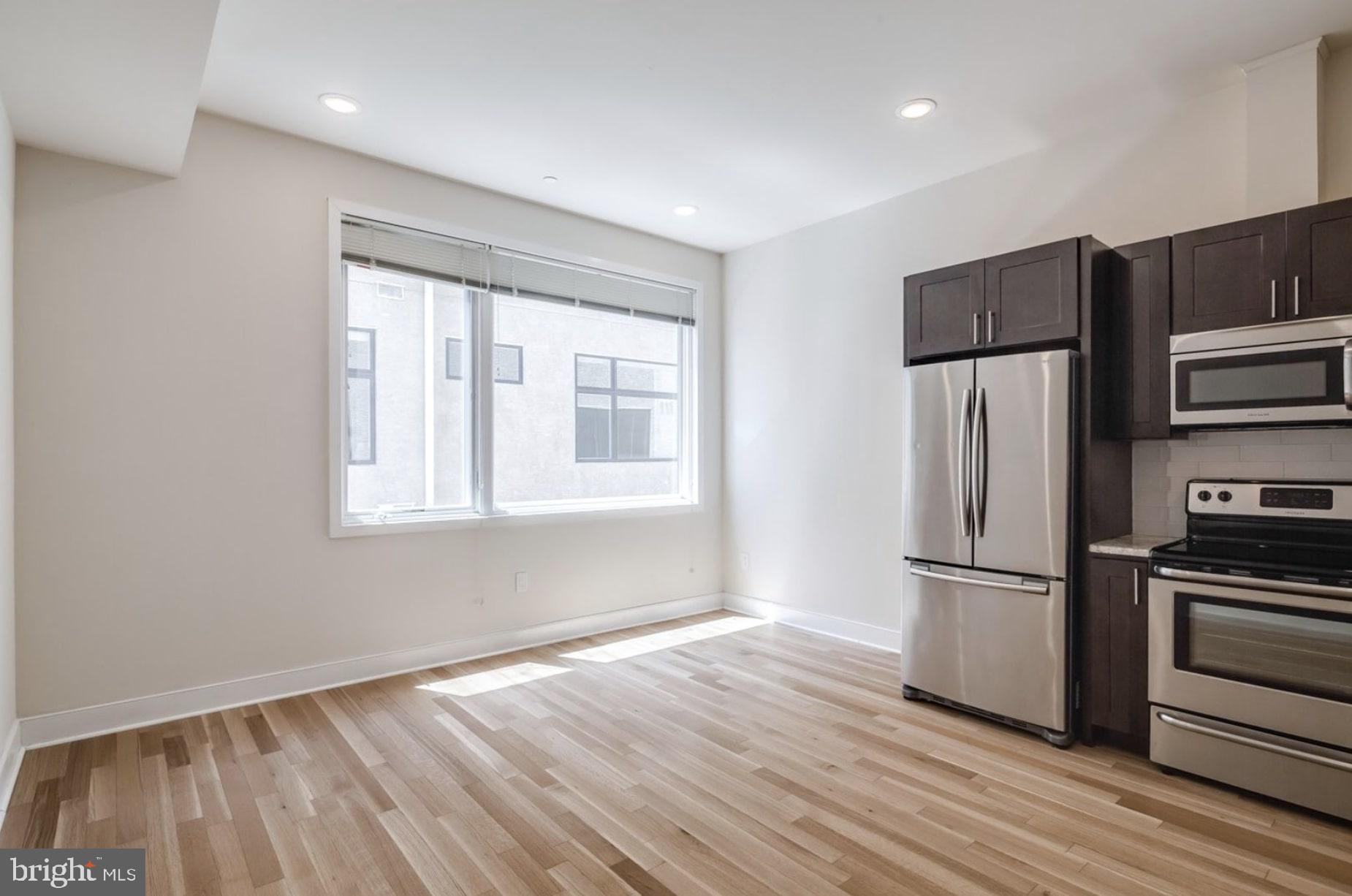 GRADUATE HOSPITAL - Residential Lease