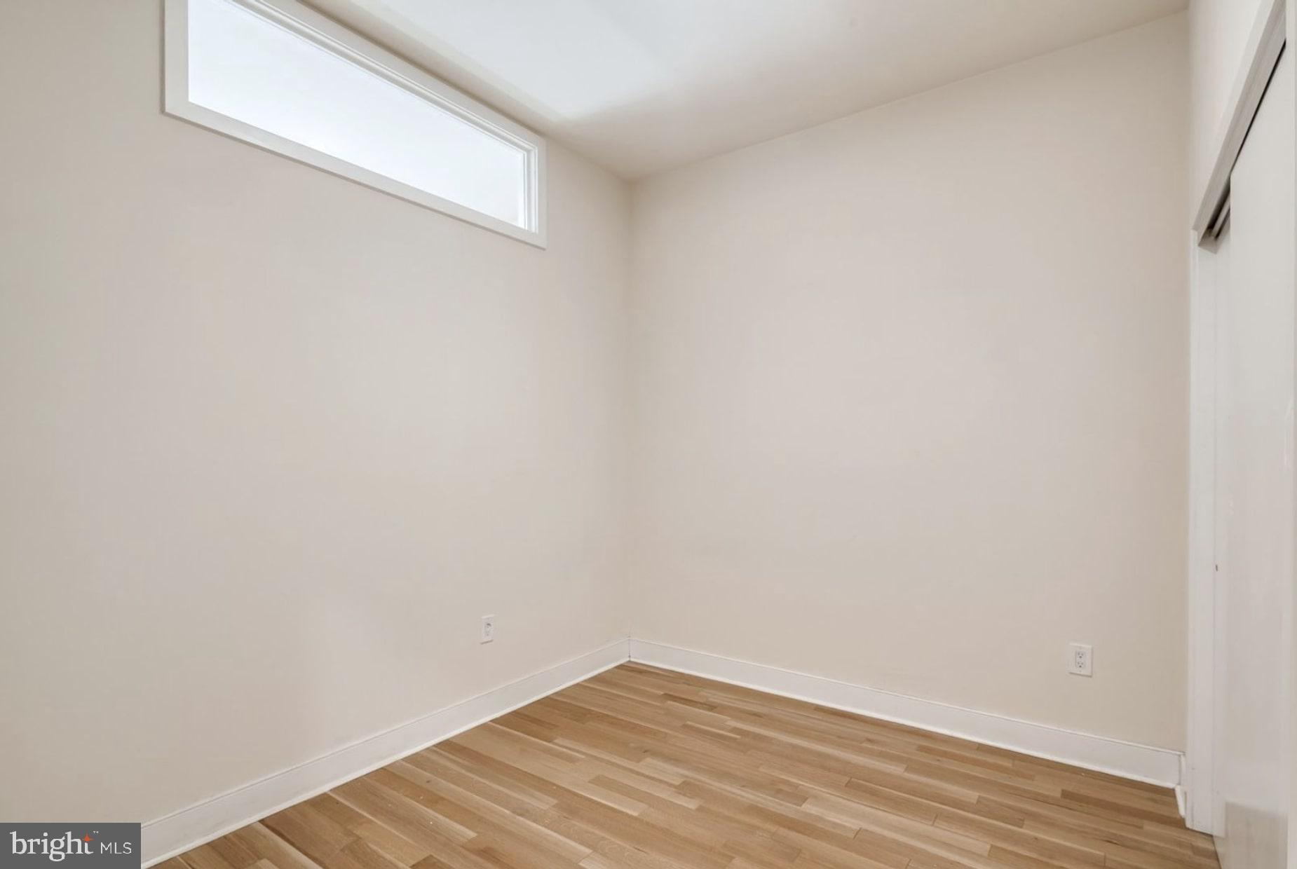 GRADUATE HOSPITAL - Residential Lease