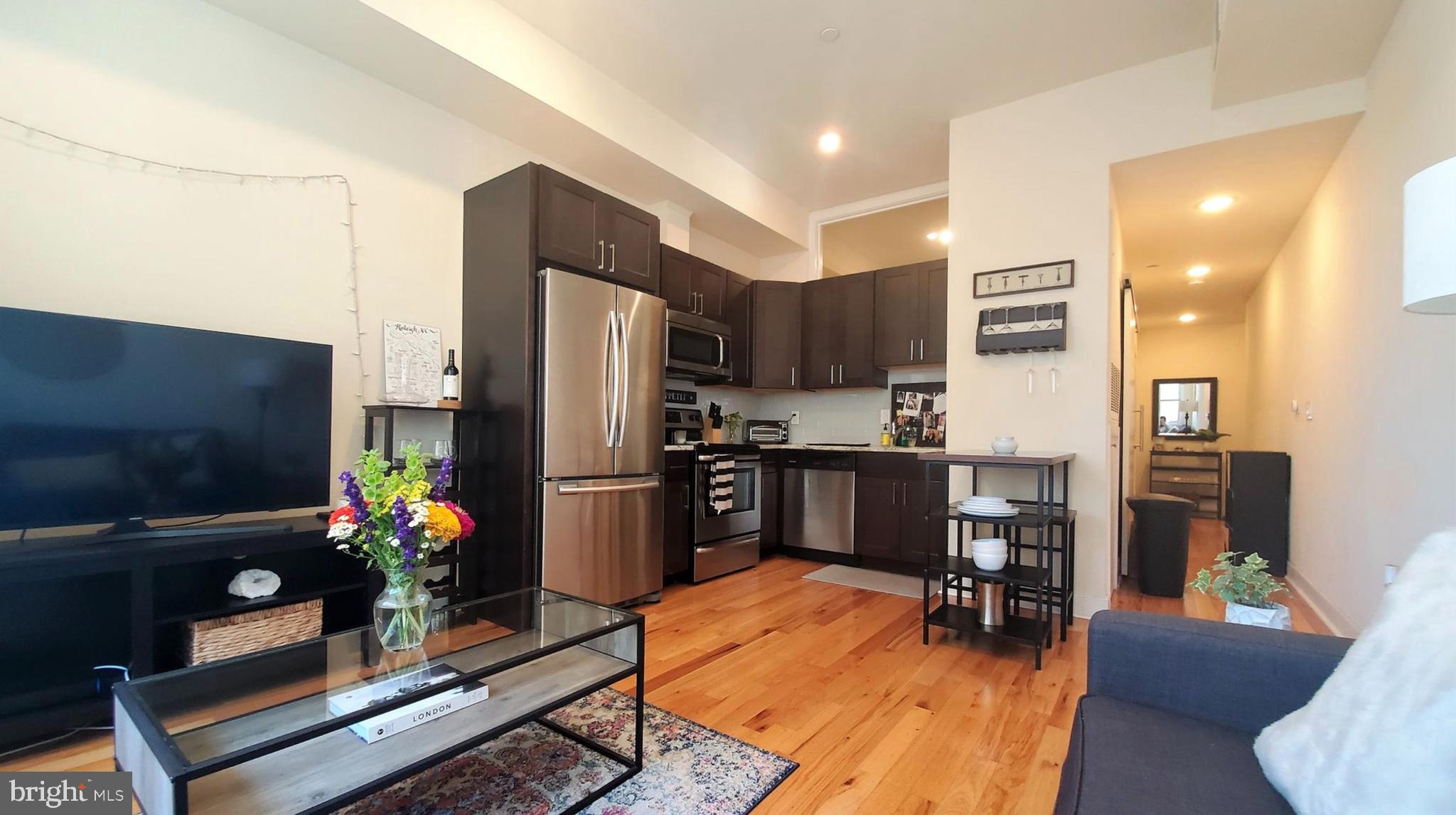 GRADUATE HOSPITAL - Residential Lease